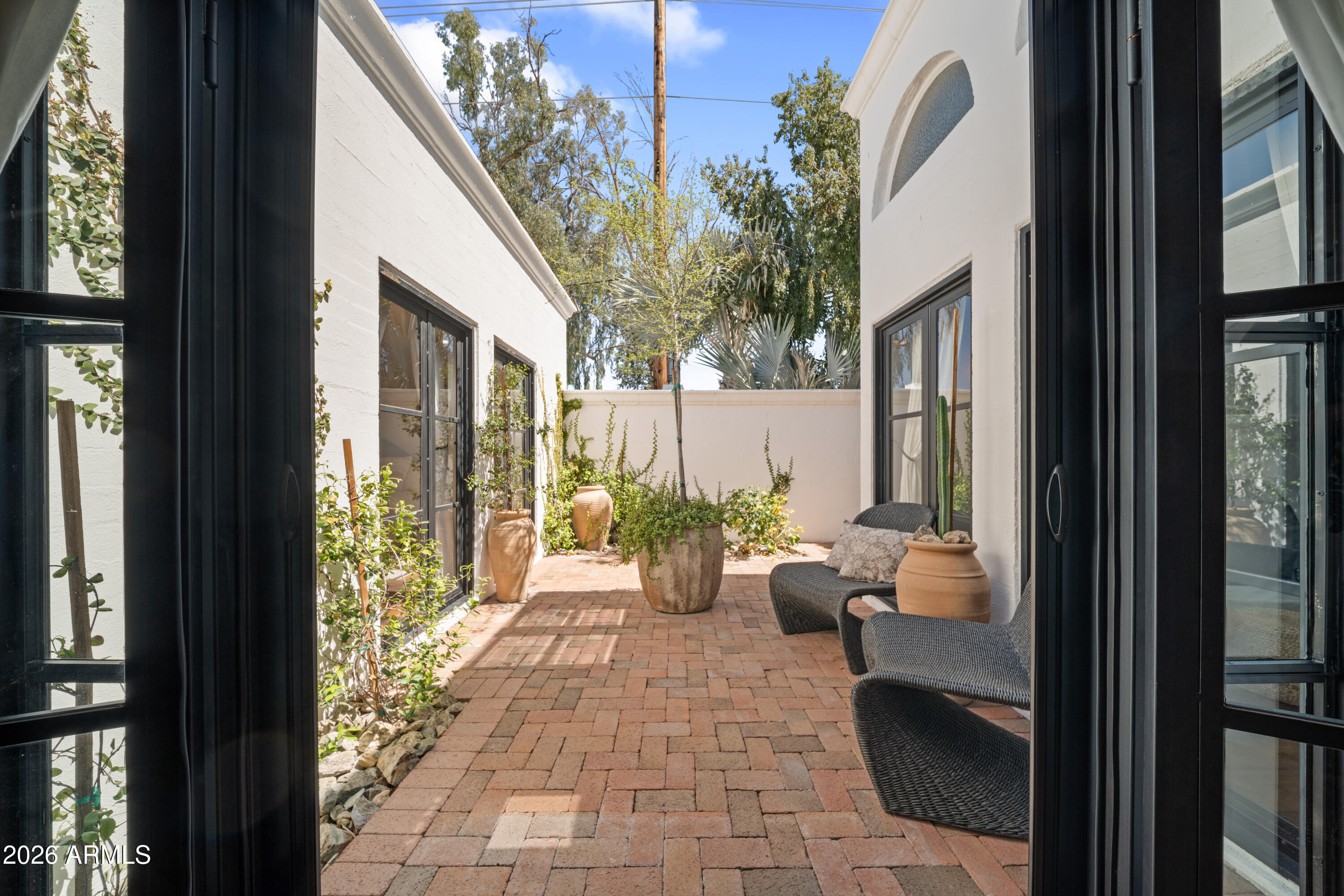 1944 E Medlock Drive