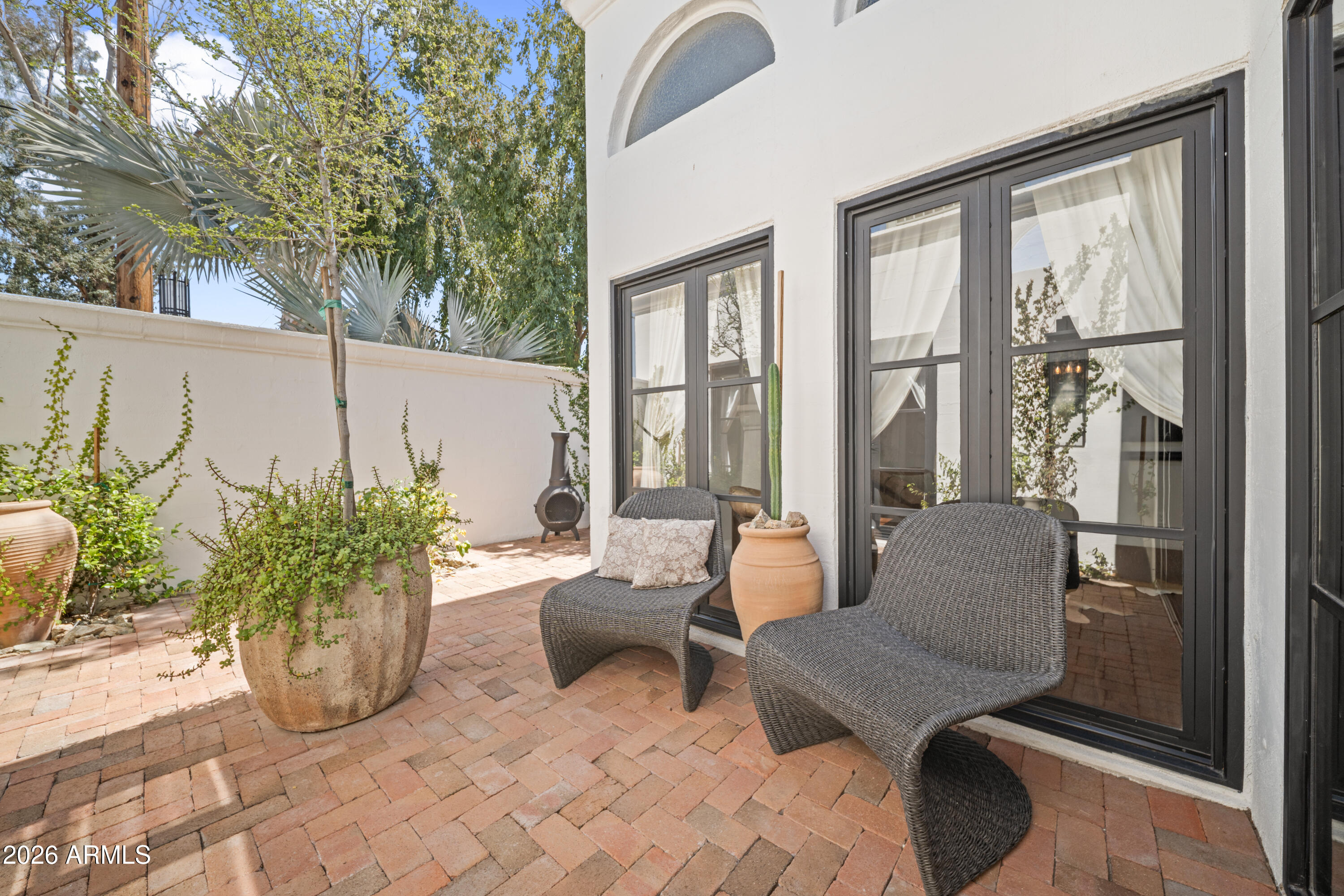 1944 E Medlock Drive