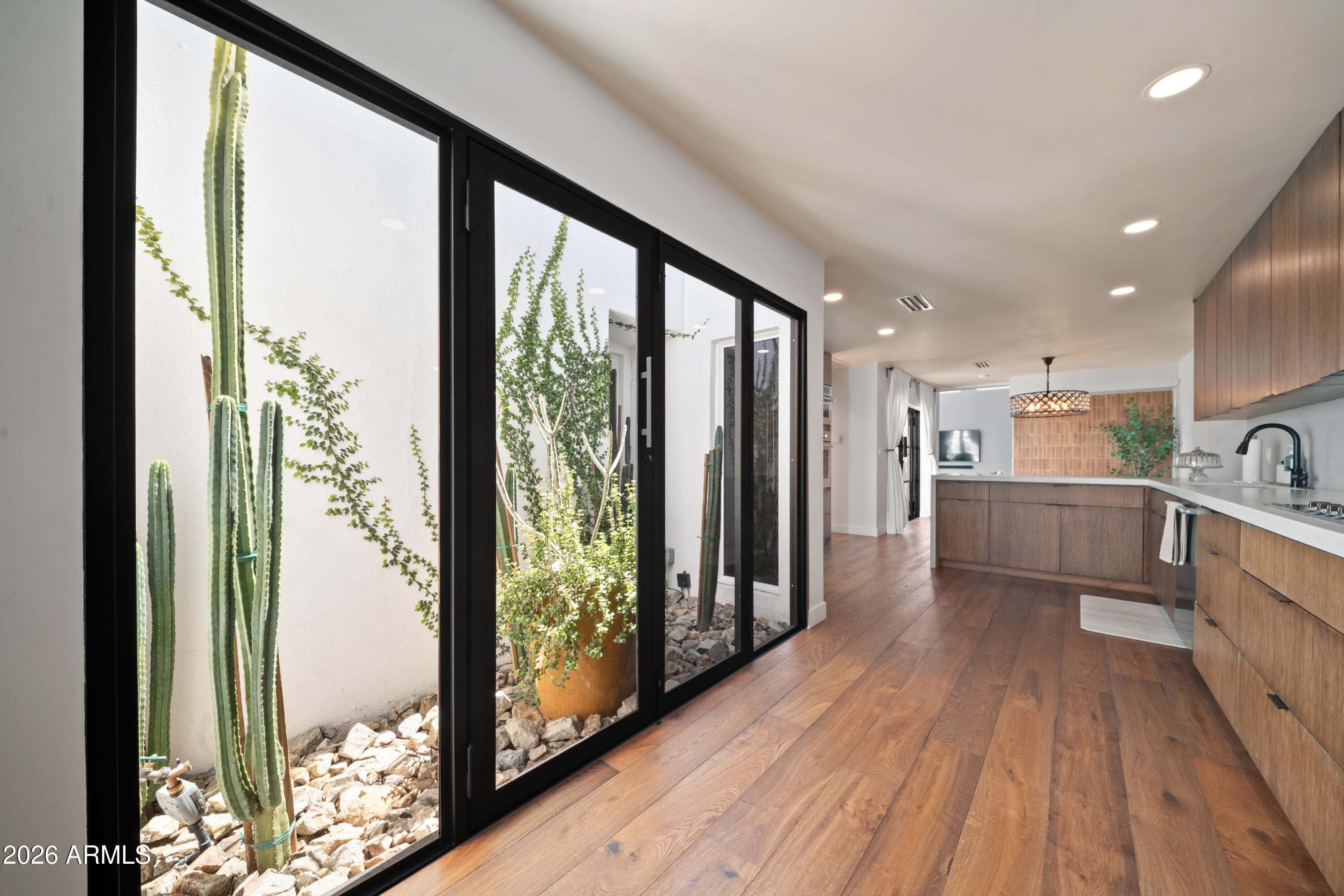 1944 E Medlock Drive