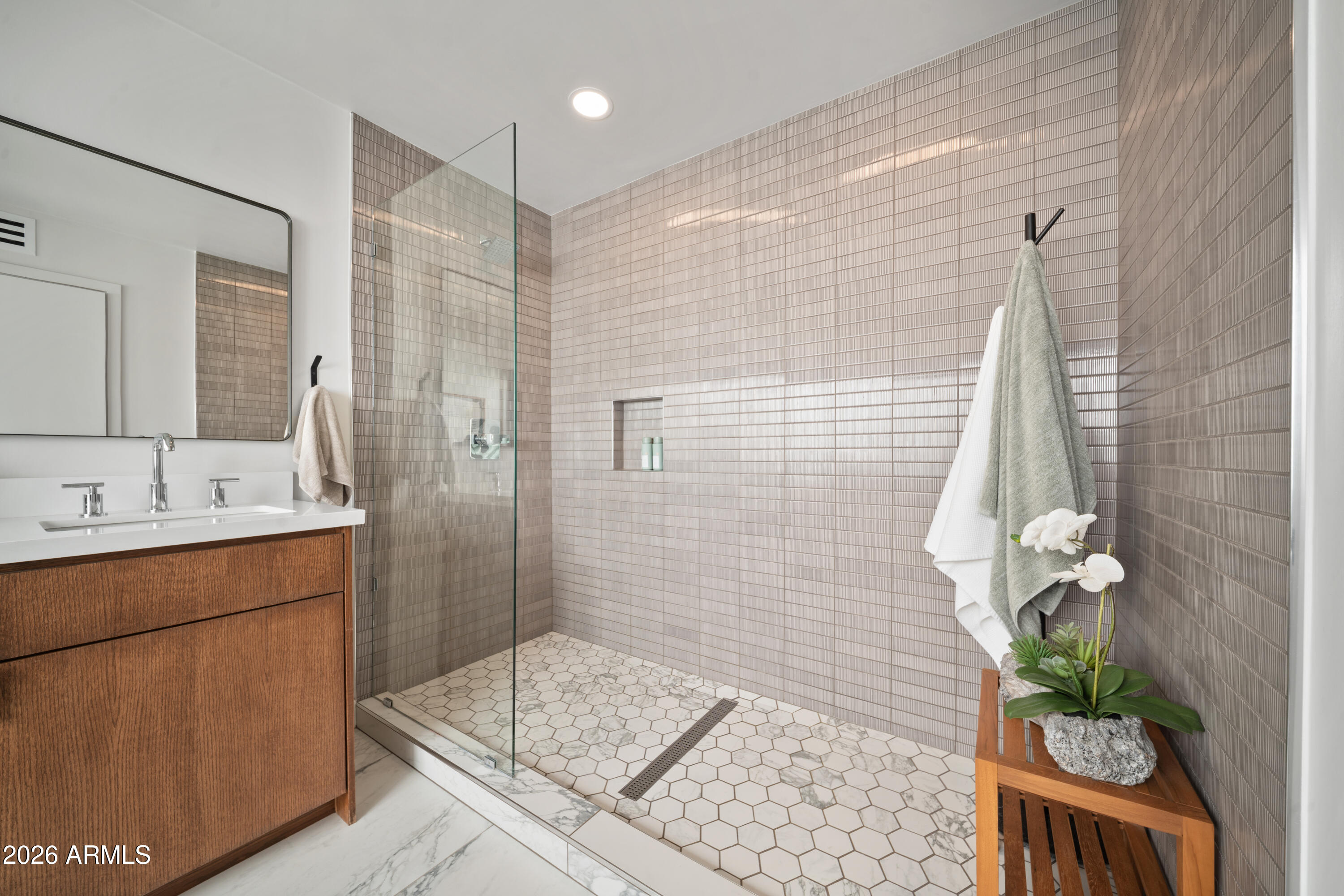 1944 E Medlock Drive