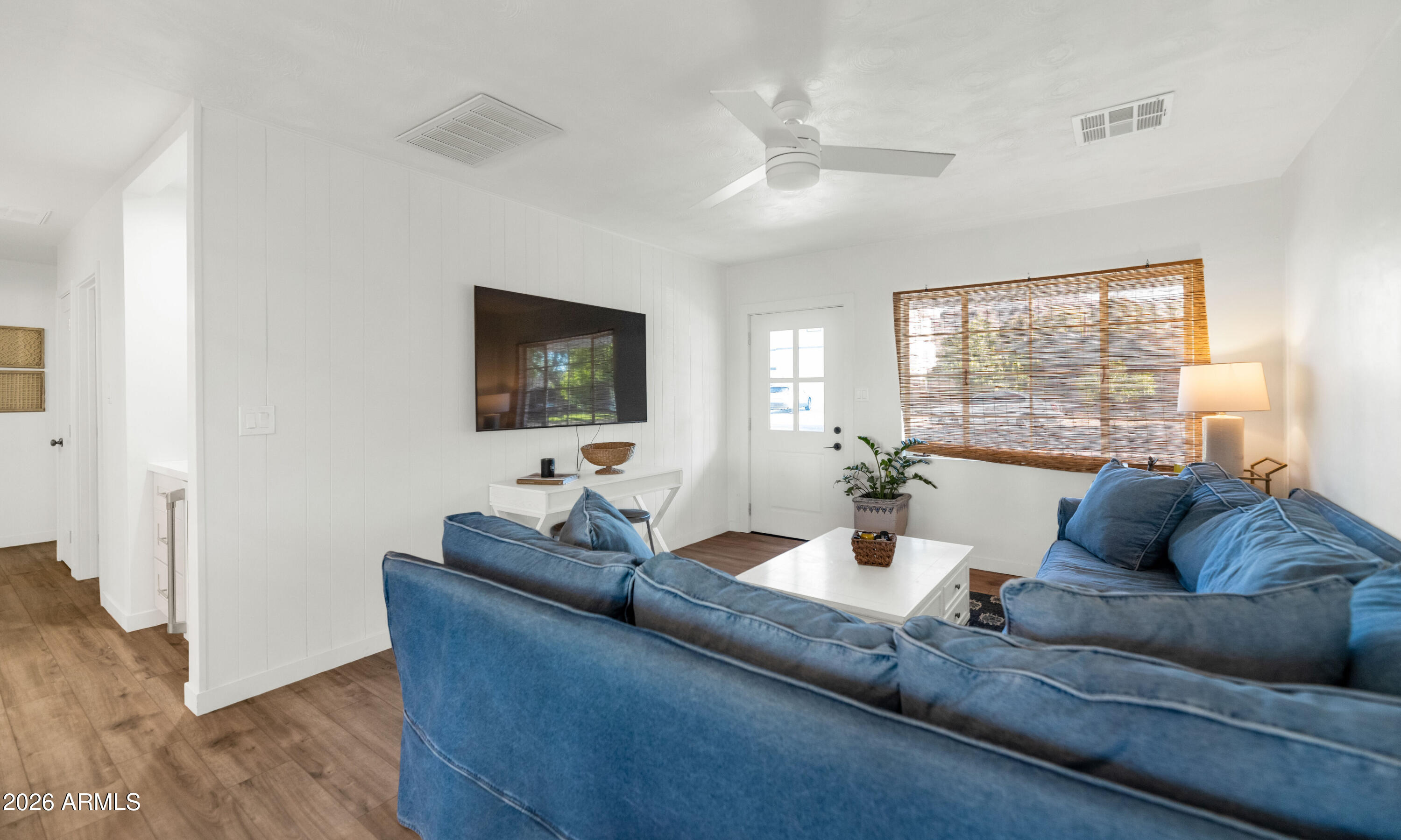 4549 E CAMPBELL Avenue 101