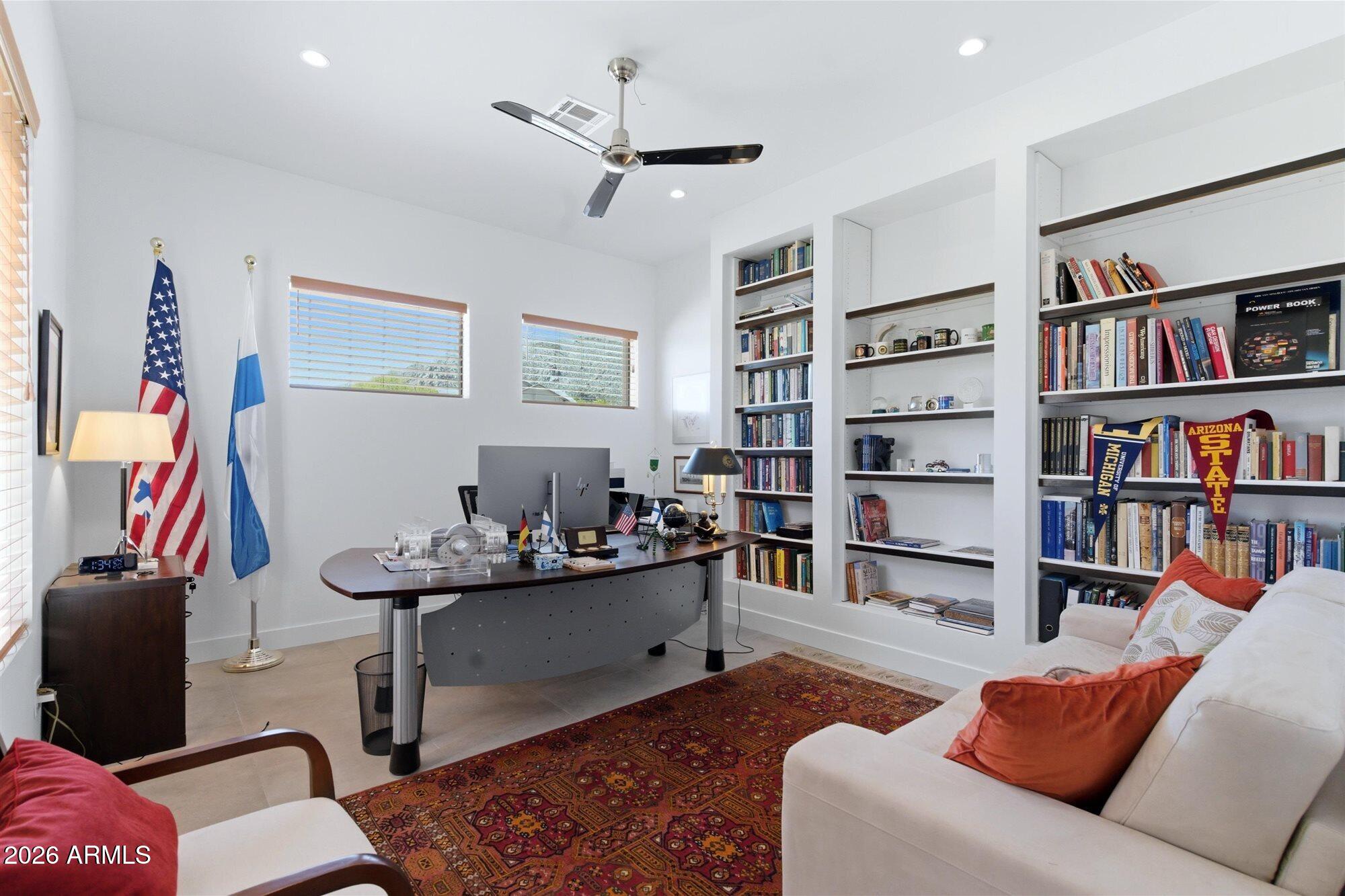 42439 N DEER TRAIL Road