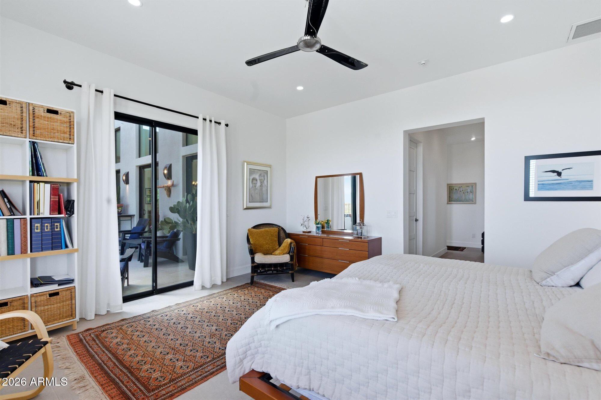 42439 N DEER TRAIL Road