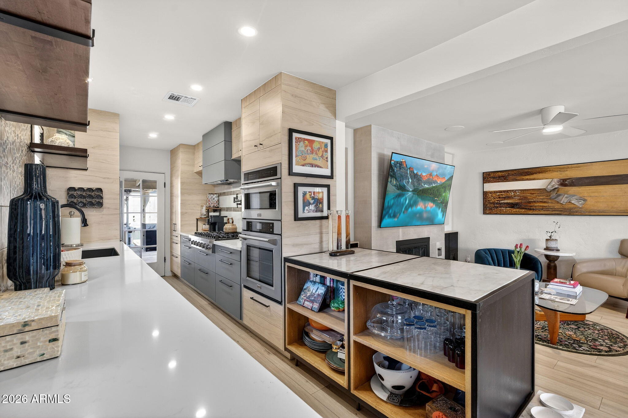 938 W Portland Street