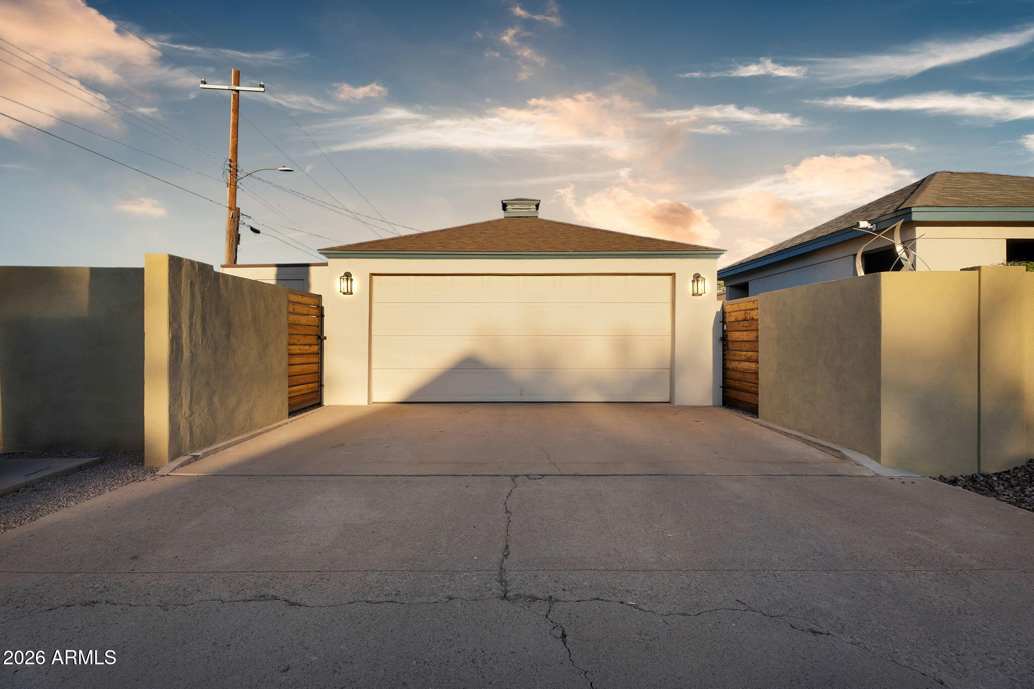 938 W Portland Street