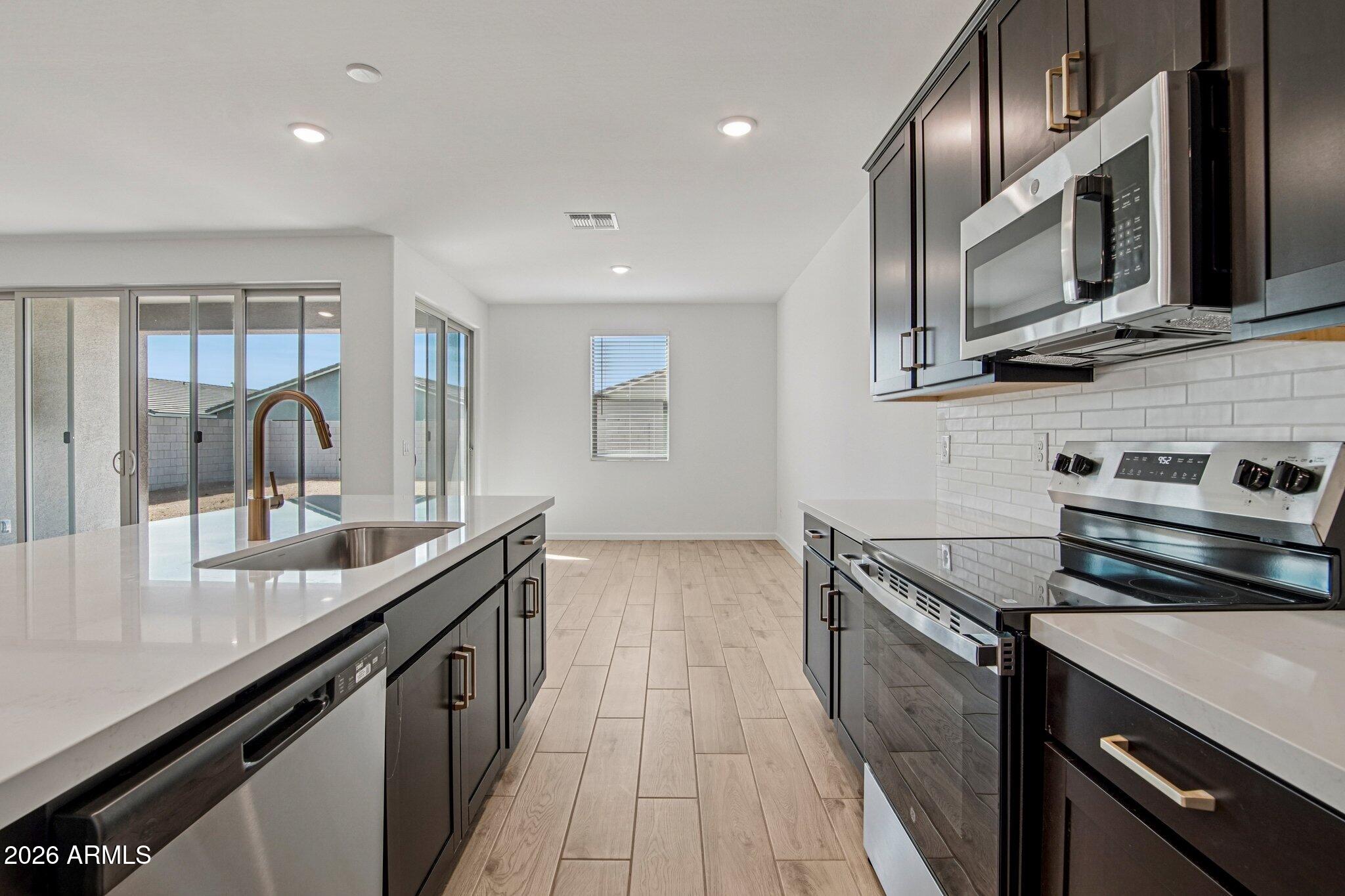 15713 W CORTE DEL SOL ESTE Drive