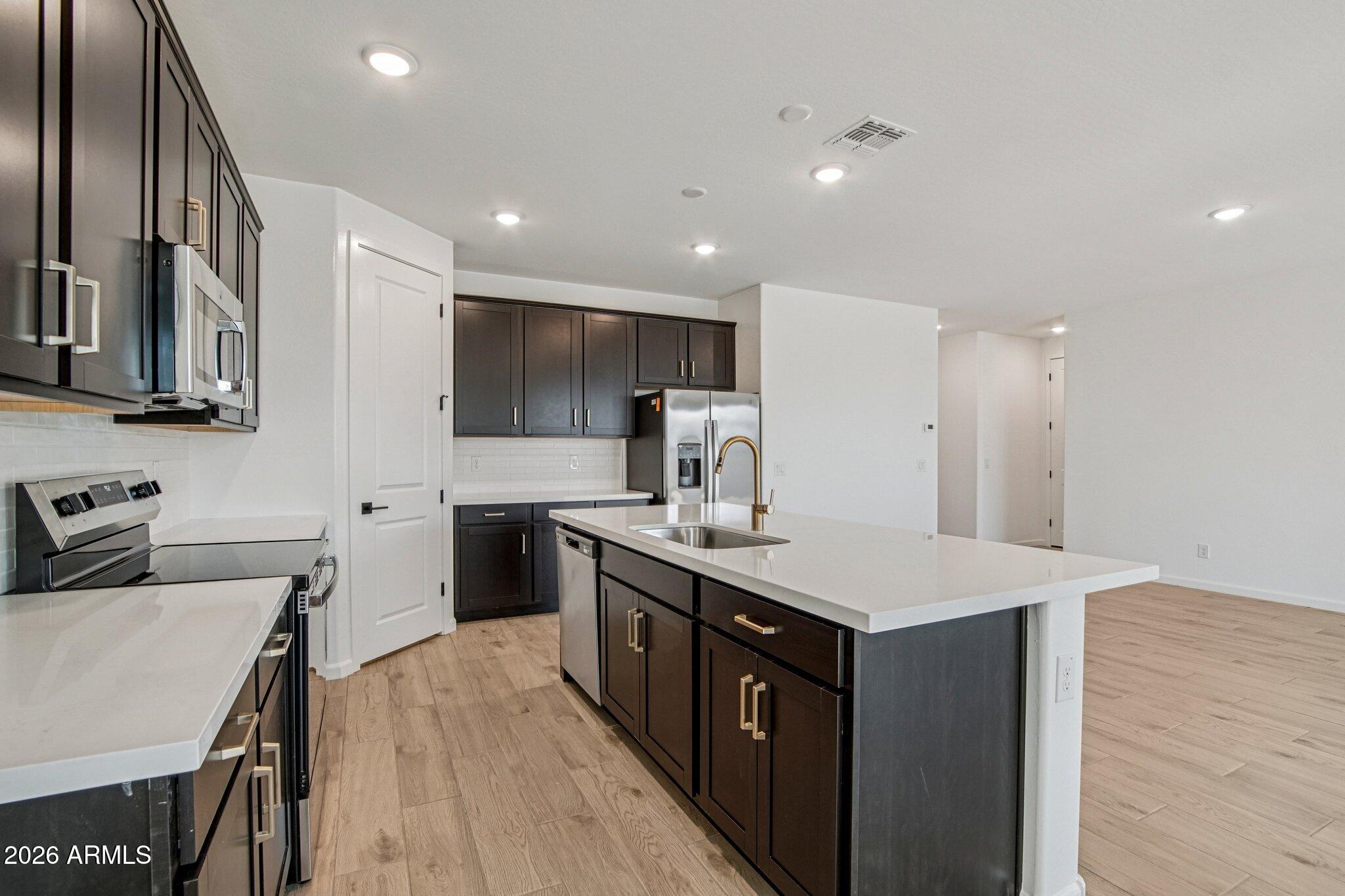 15713 W CORTE DEL SOL ESTE Drive