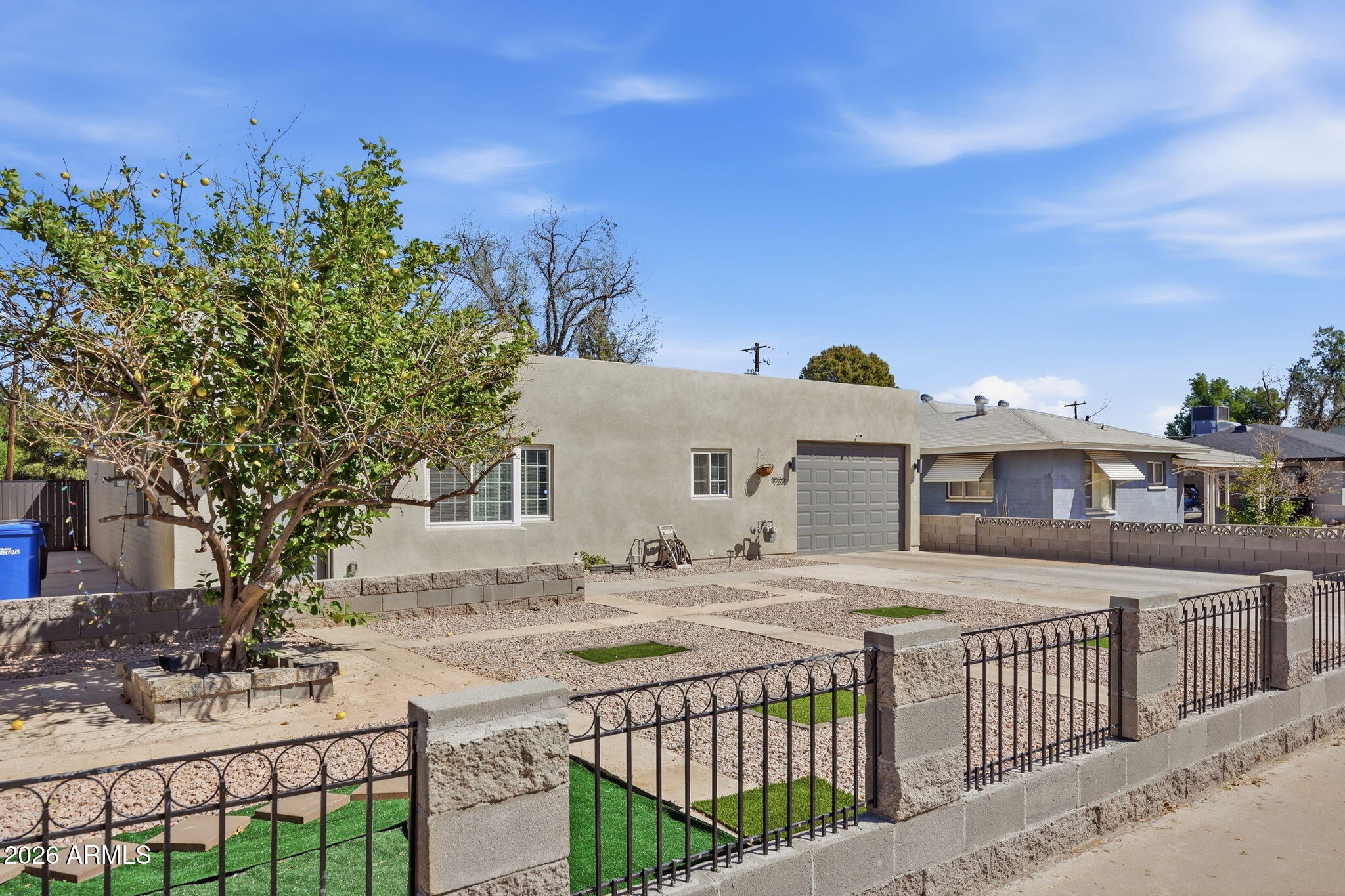 1020 E NIELSON Avenue