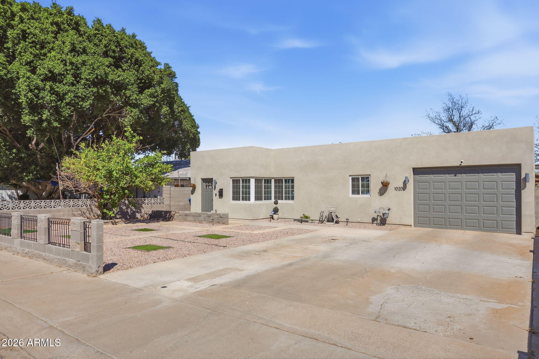 1020 E NIELSON Avenue