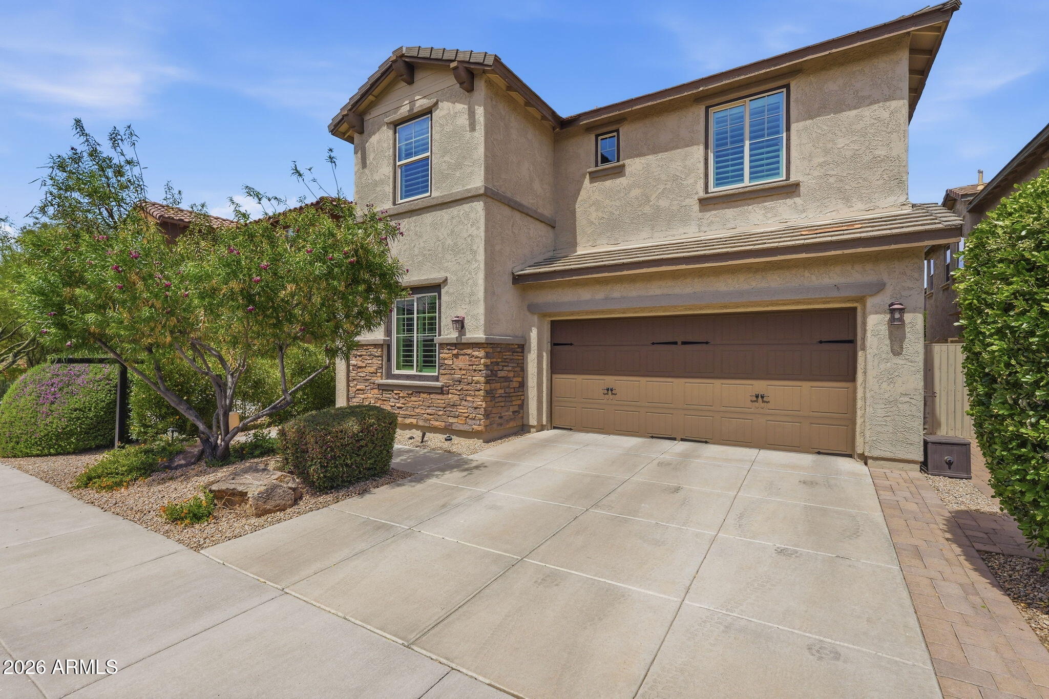 3608 E SALTER Drive