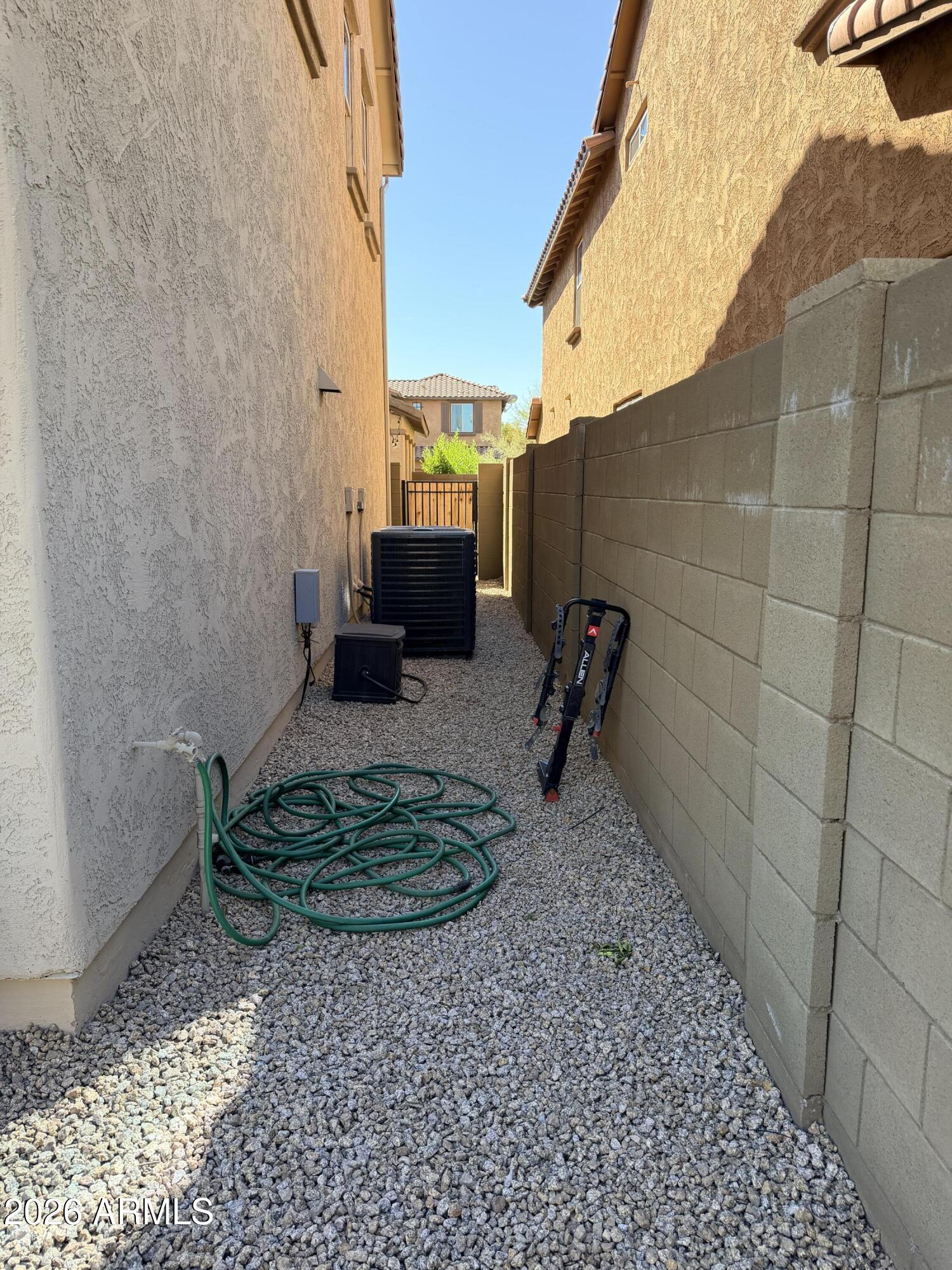 3608 E SALTER Drive