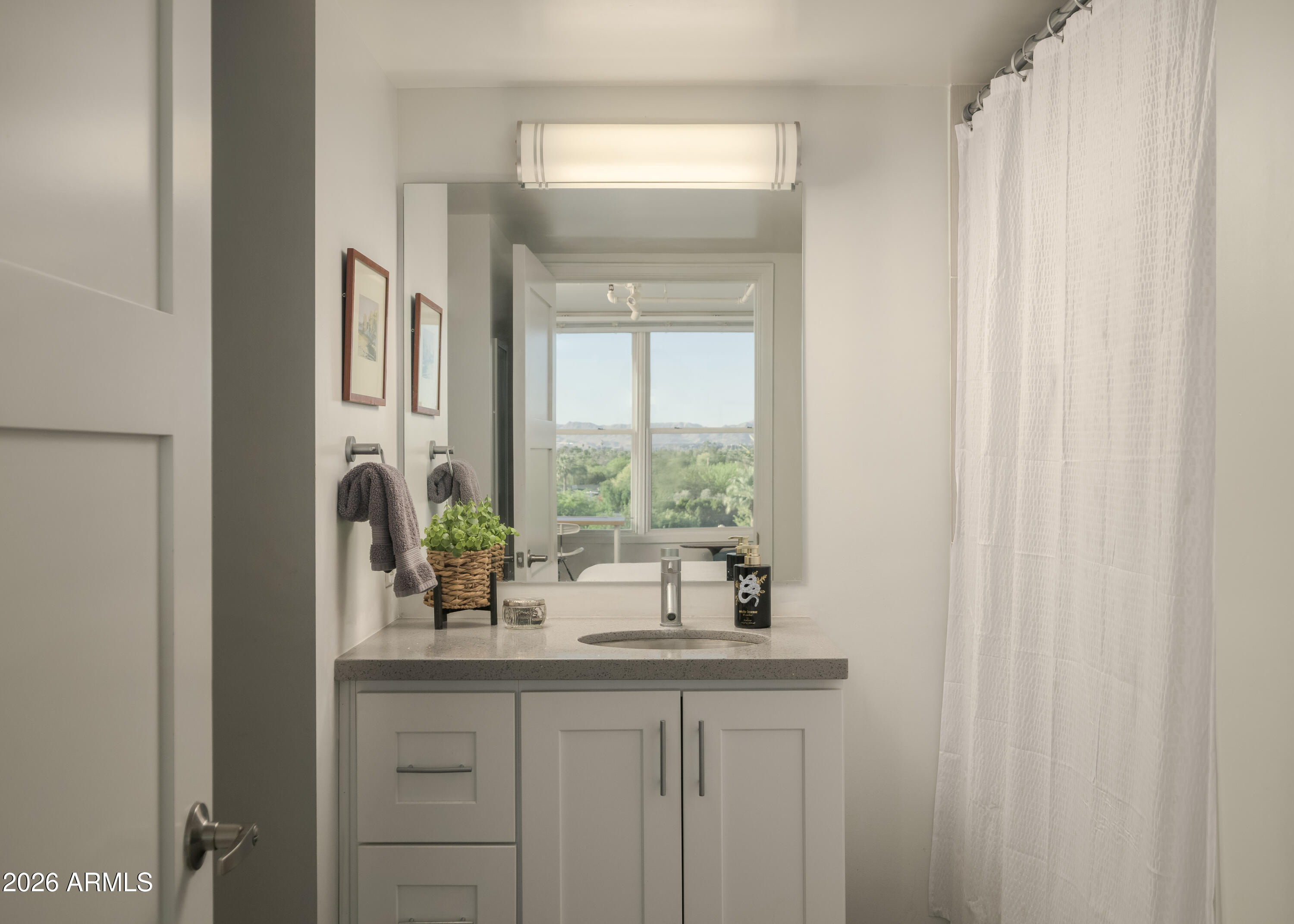 535 W THOMAS Road 510