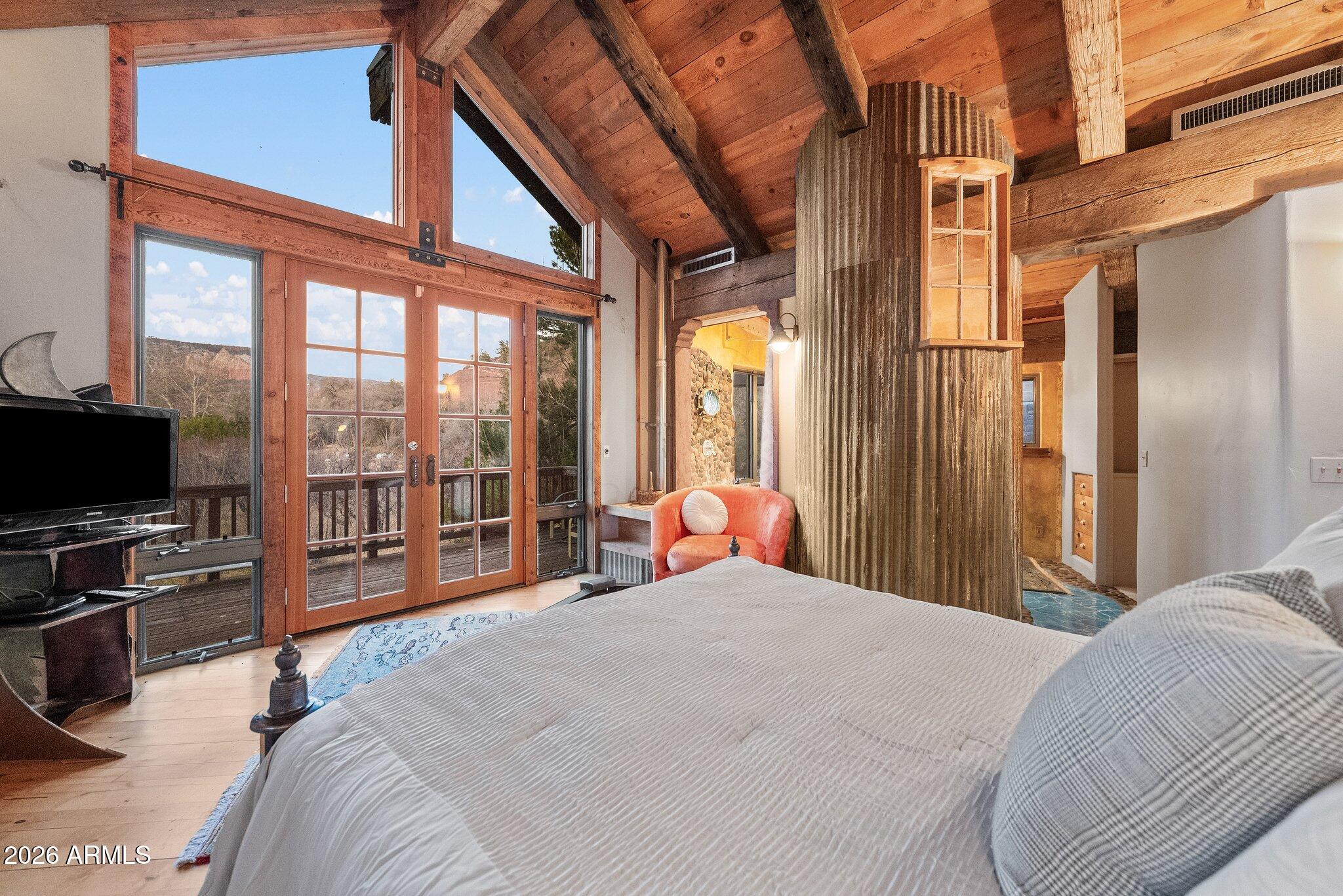 180 Copper Cliffs Lane