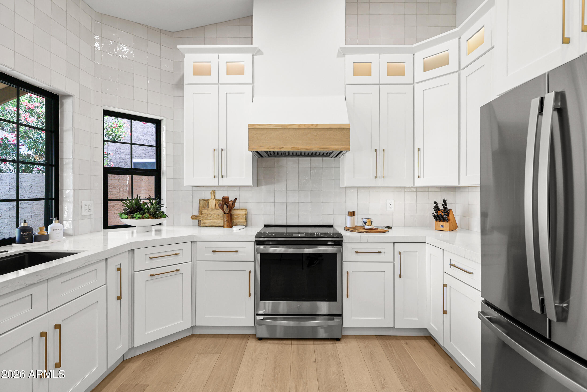 8572 E SAN FELIPE Drive