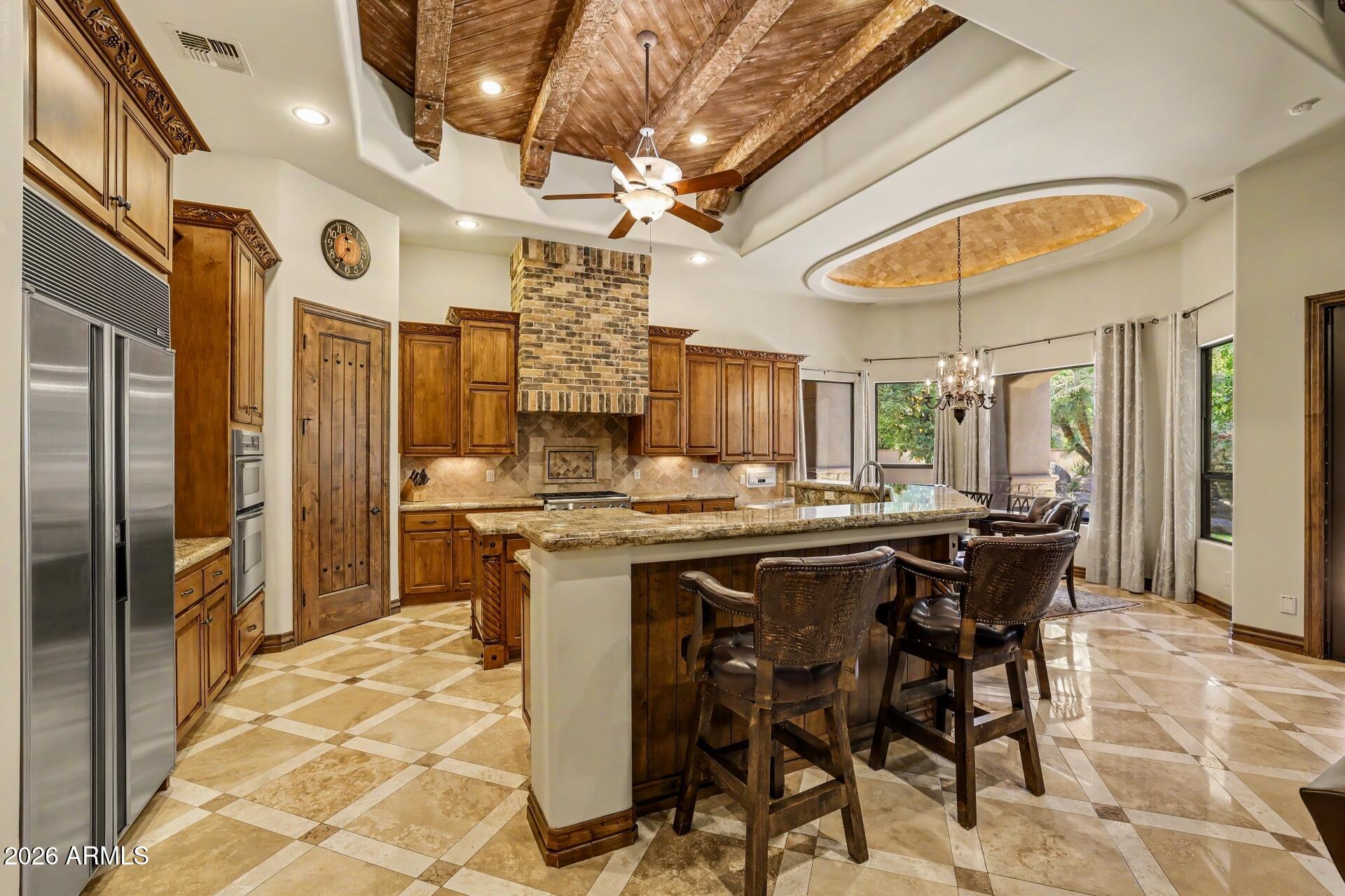 3937 E MENLO Circle