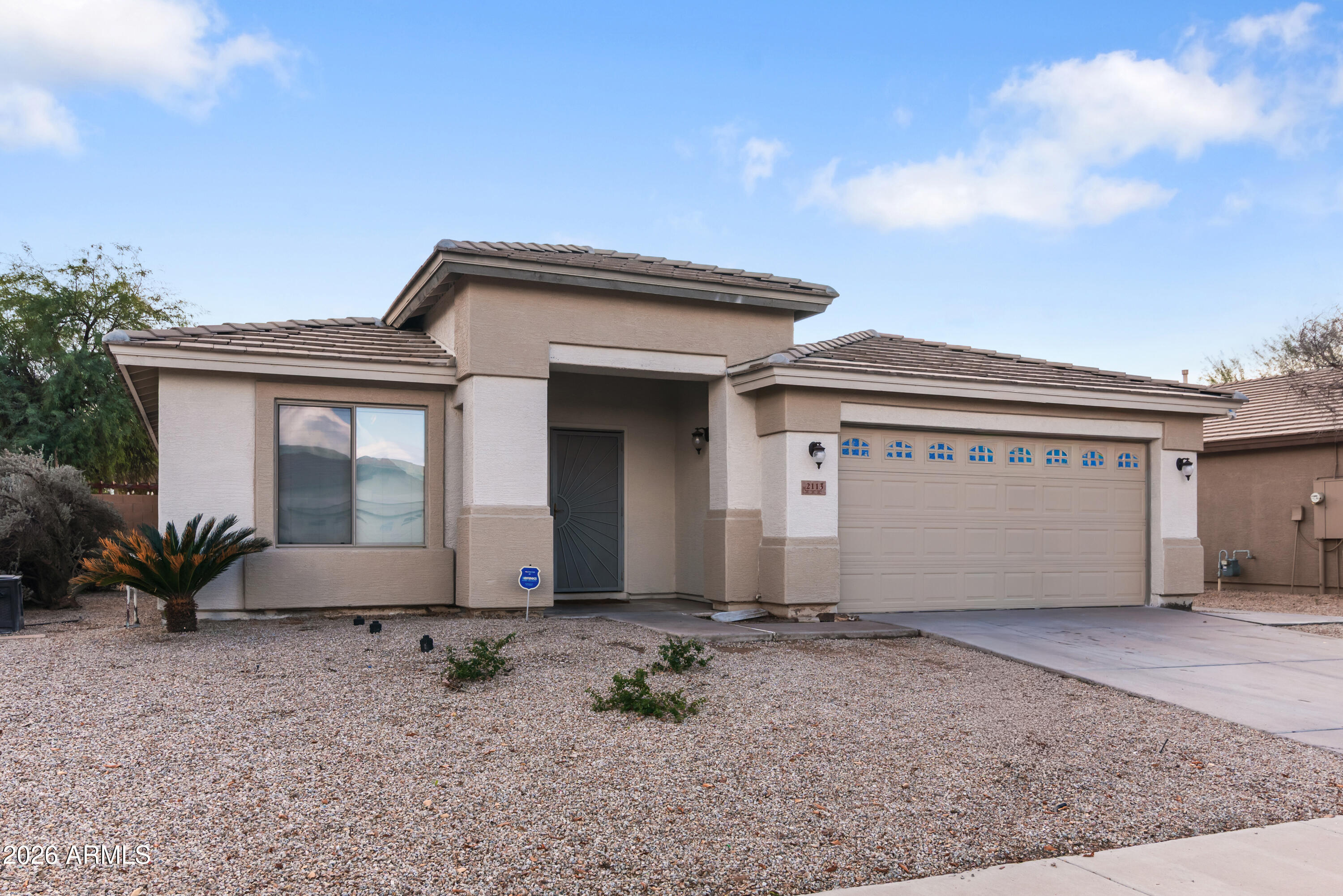 2113 W NANCY Lane