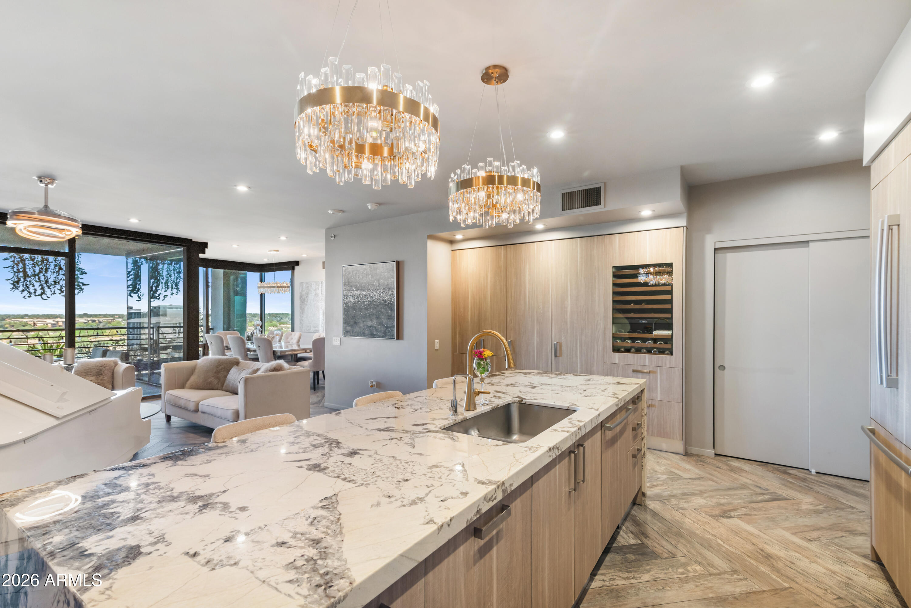 7120 E Kierland Boulevard 915