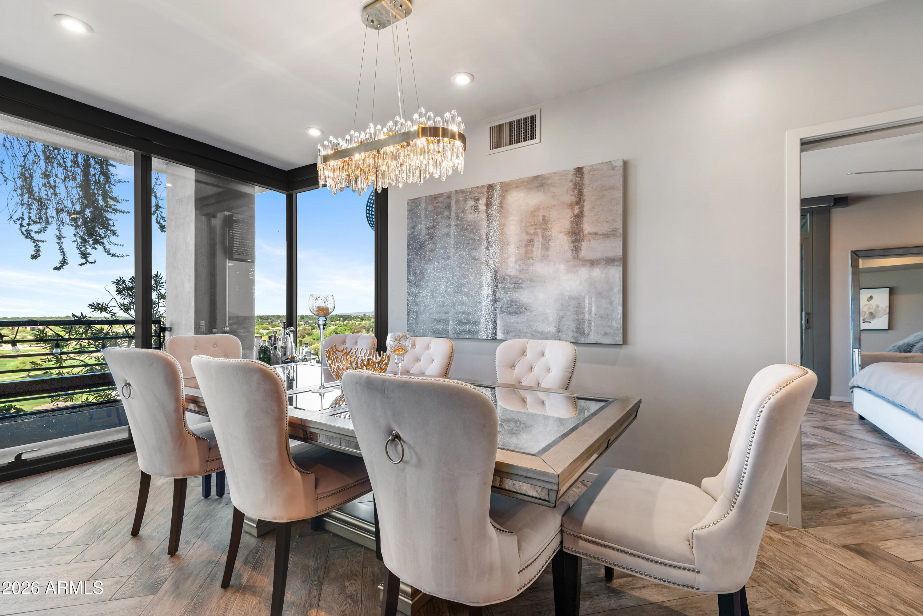 7120 E Kierland Boulevard 915