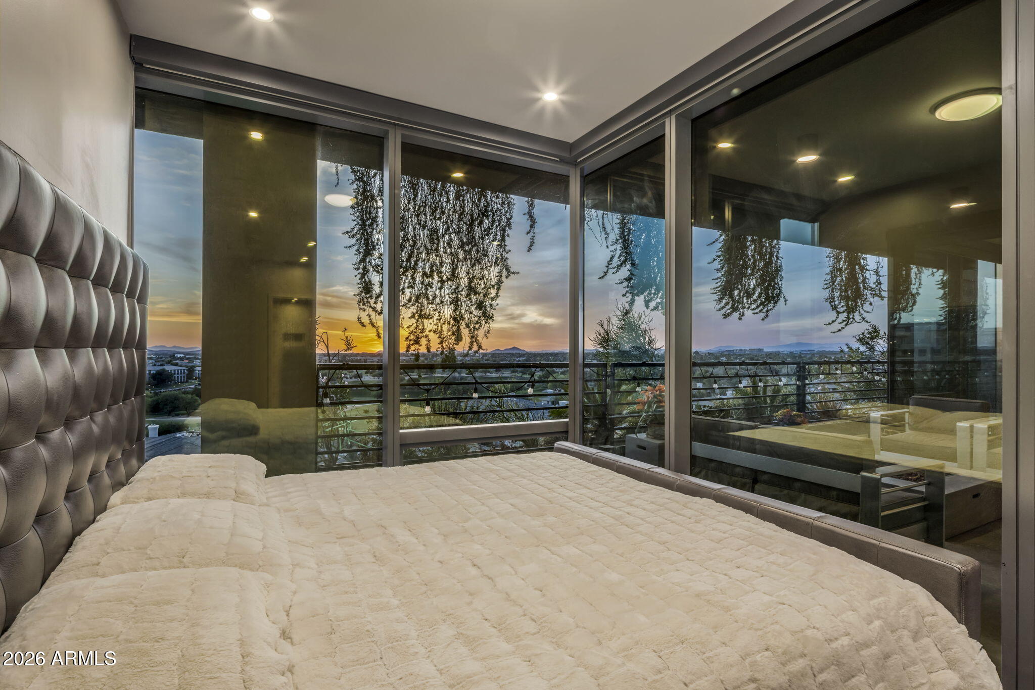 7120 E Kierland Boulevard 915