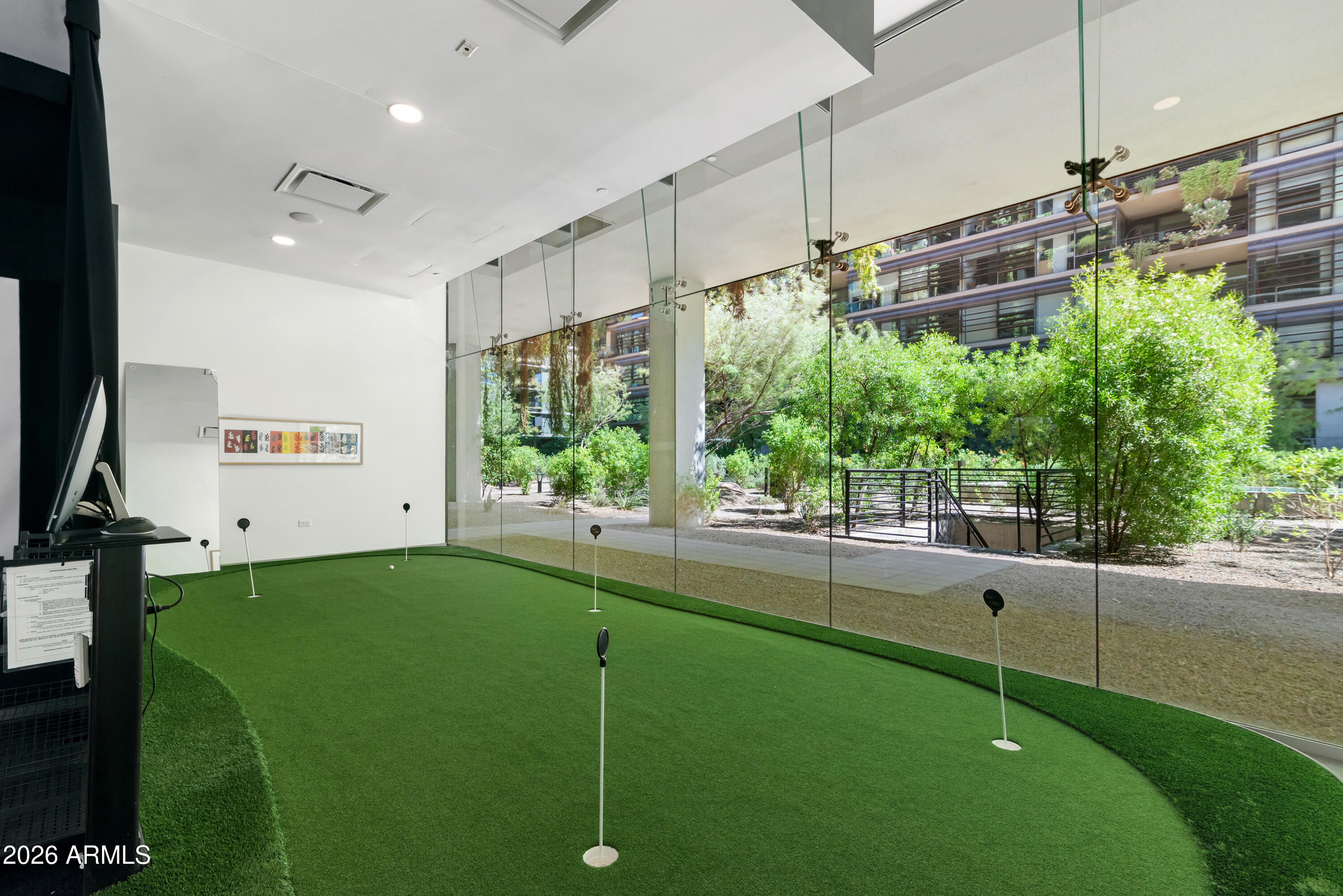 7120 E Kierland Boulevard 915