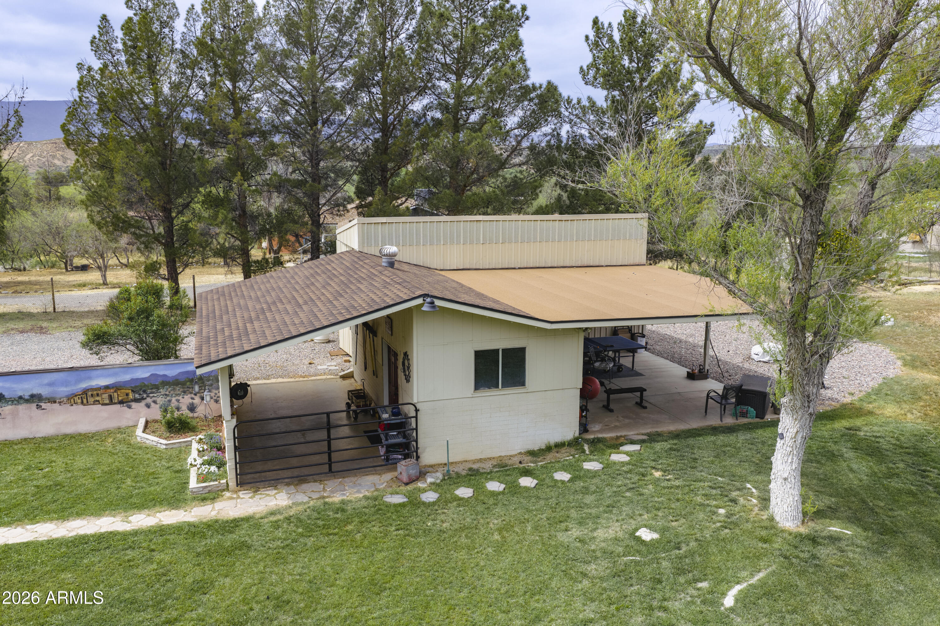 10640 E WILLOW Drive