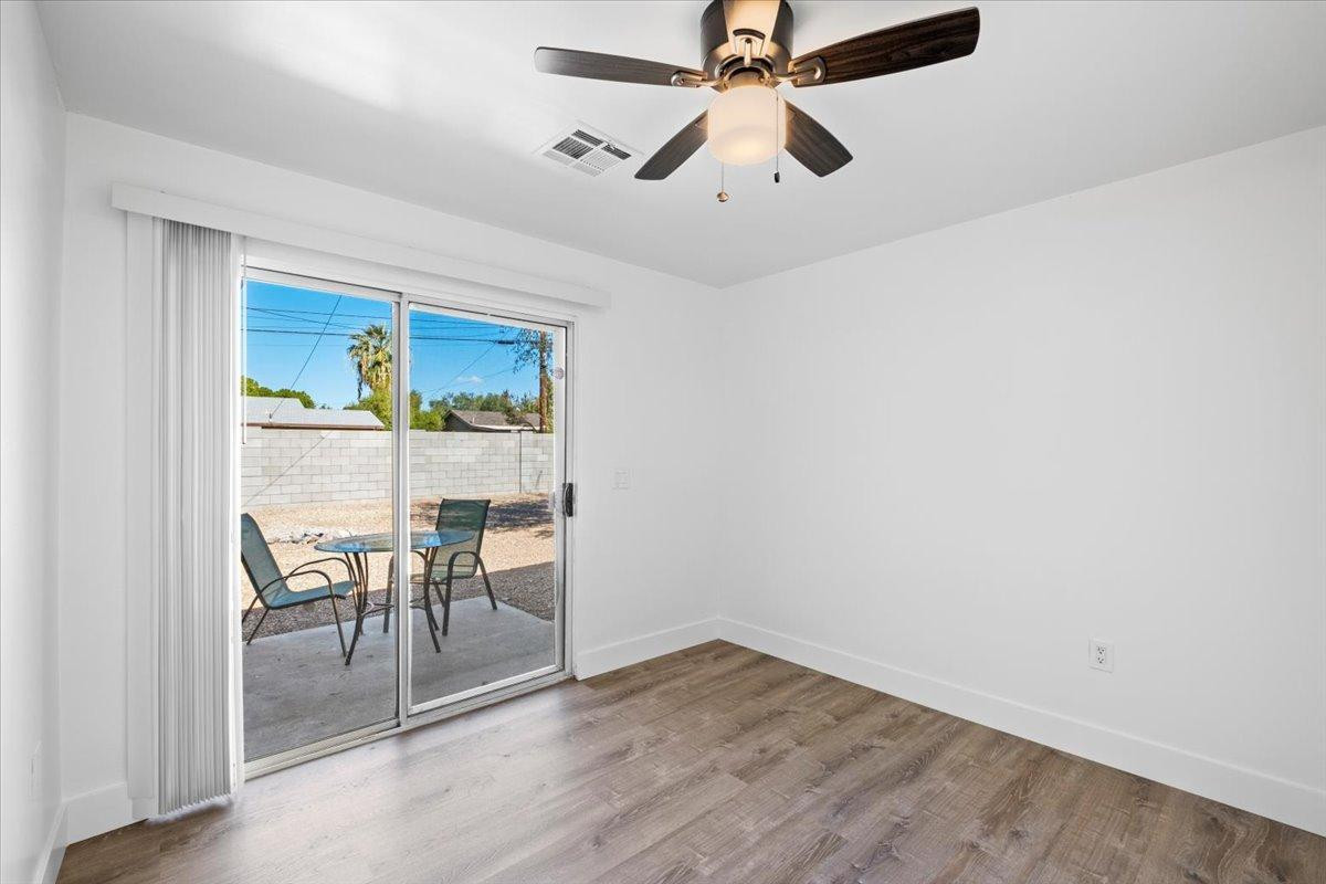 528 W 18th Street