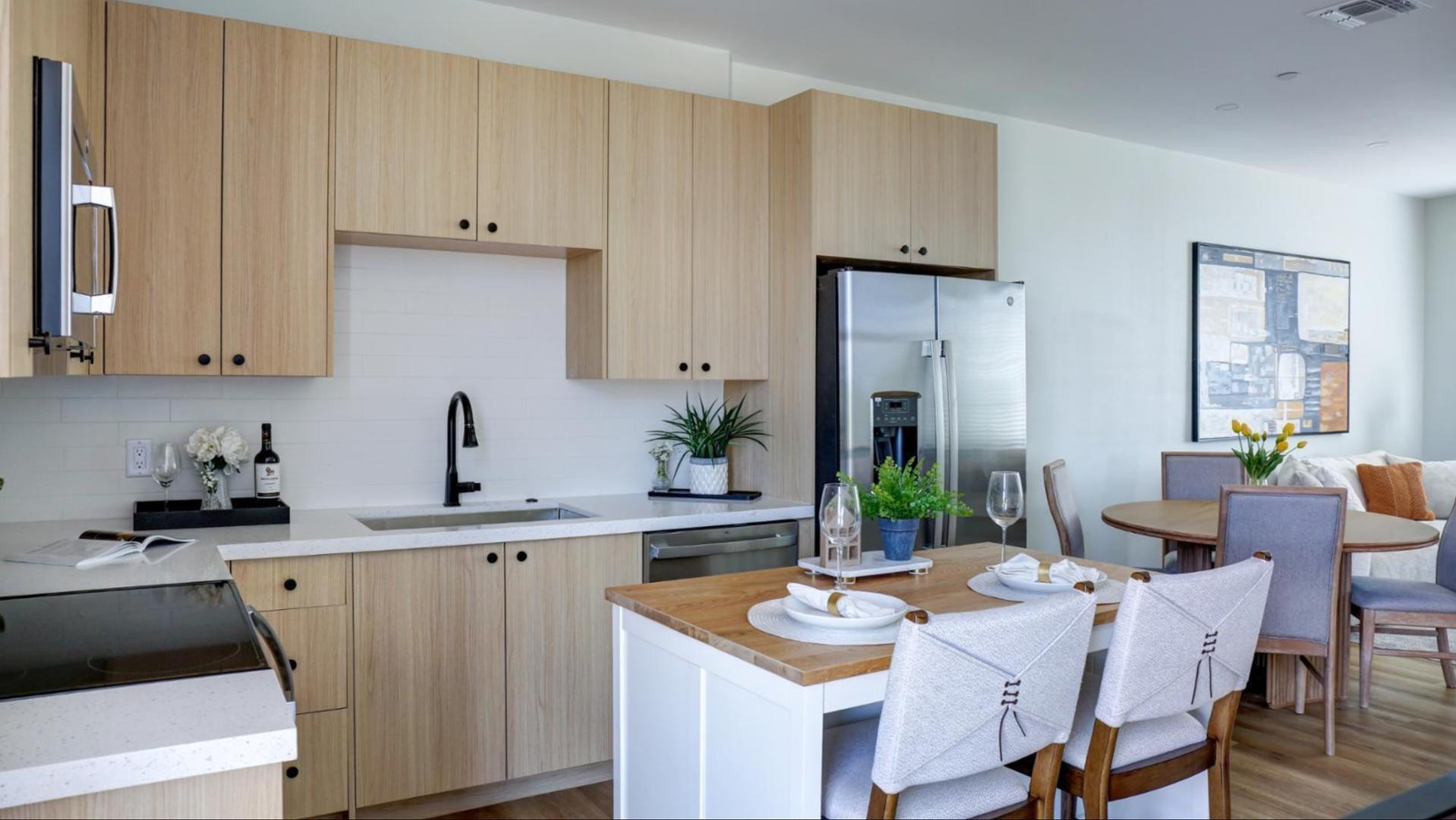 630 N Power Road Unit 114