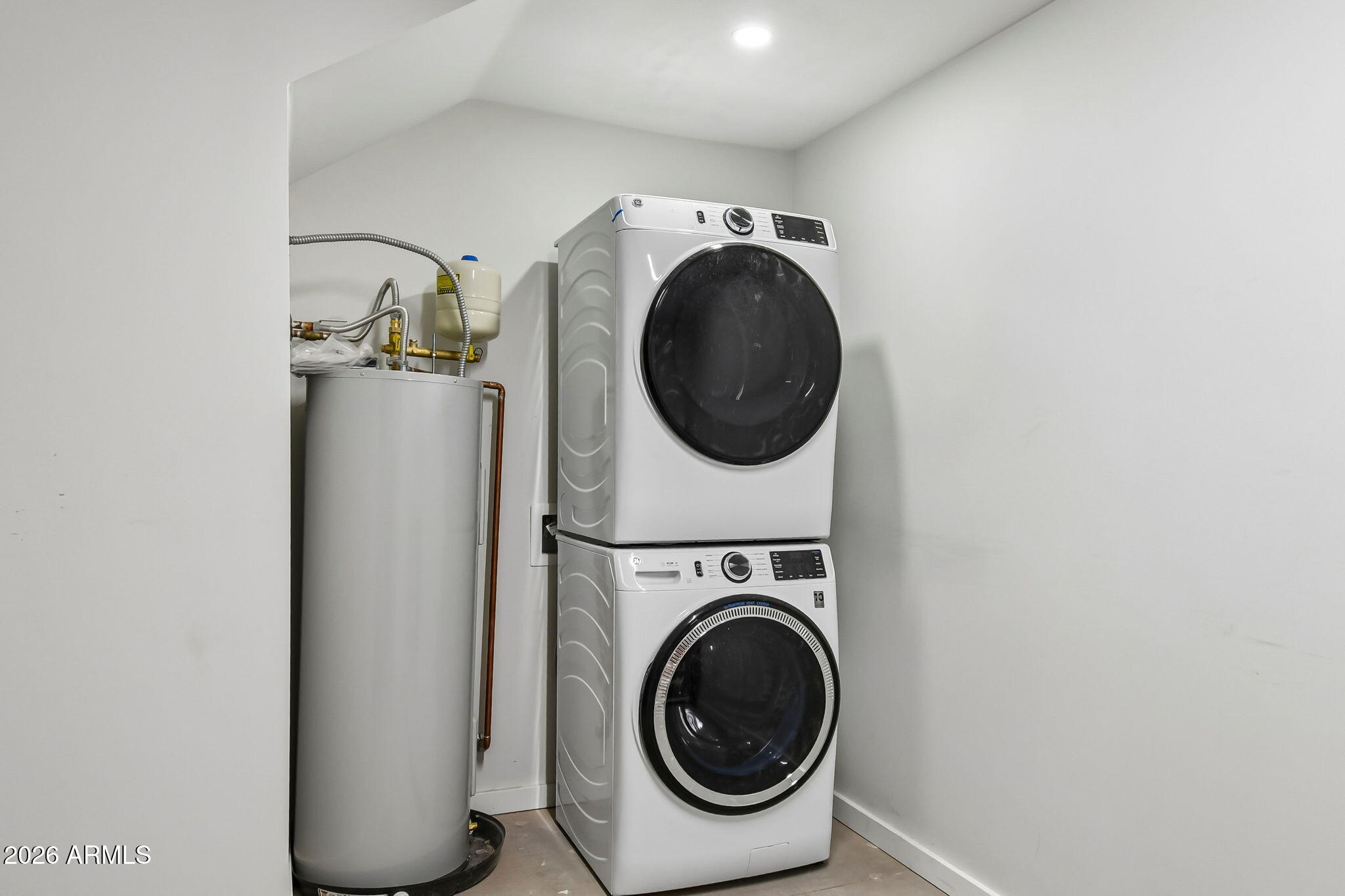 630 N Power Road Unit 114