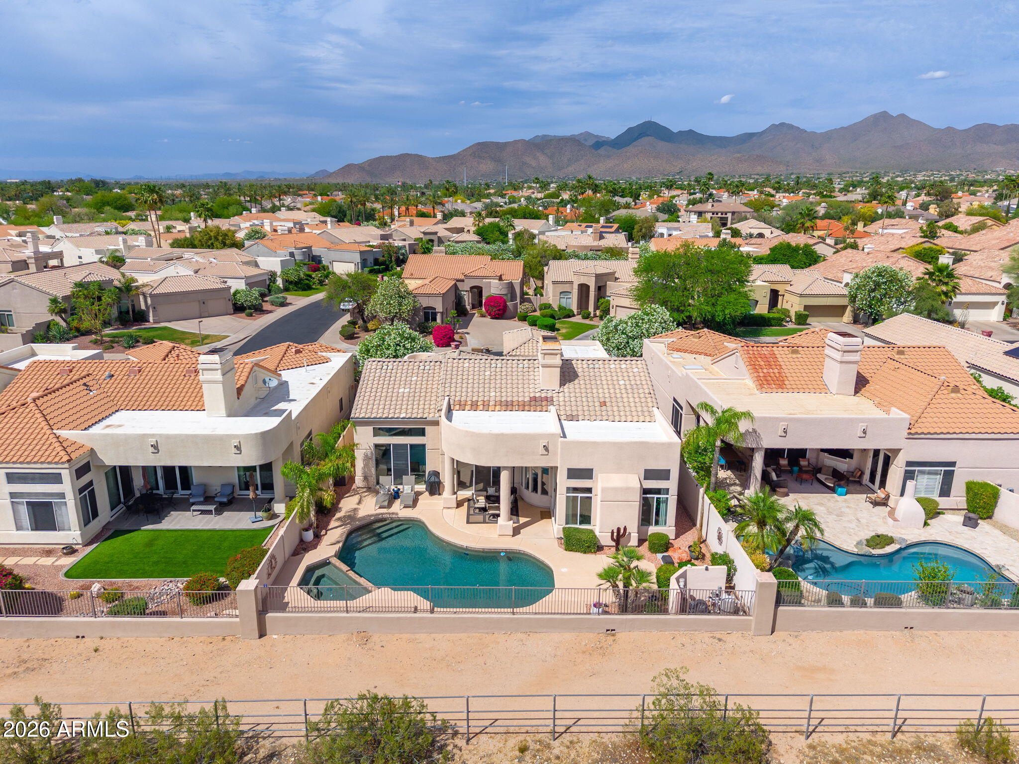 11609 E BELLA VISTA Drive