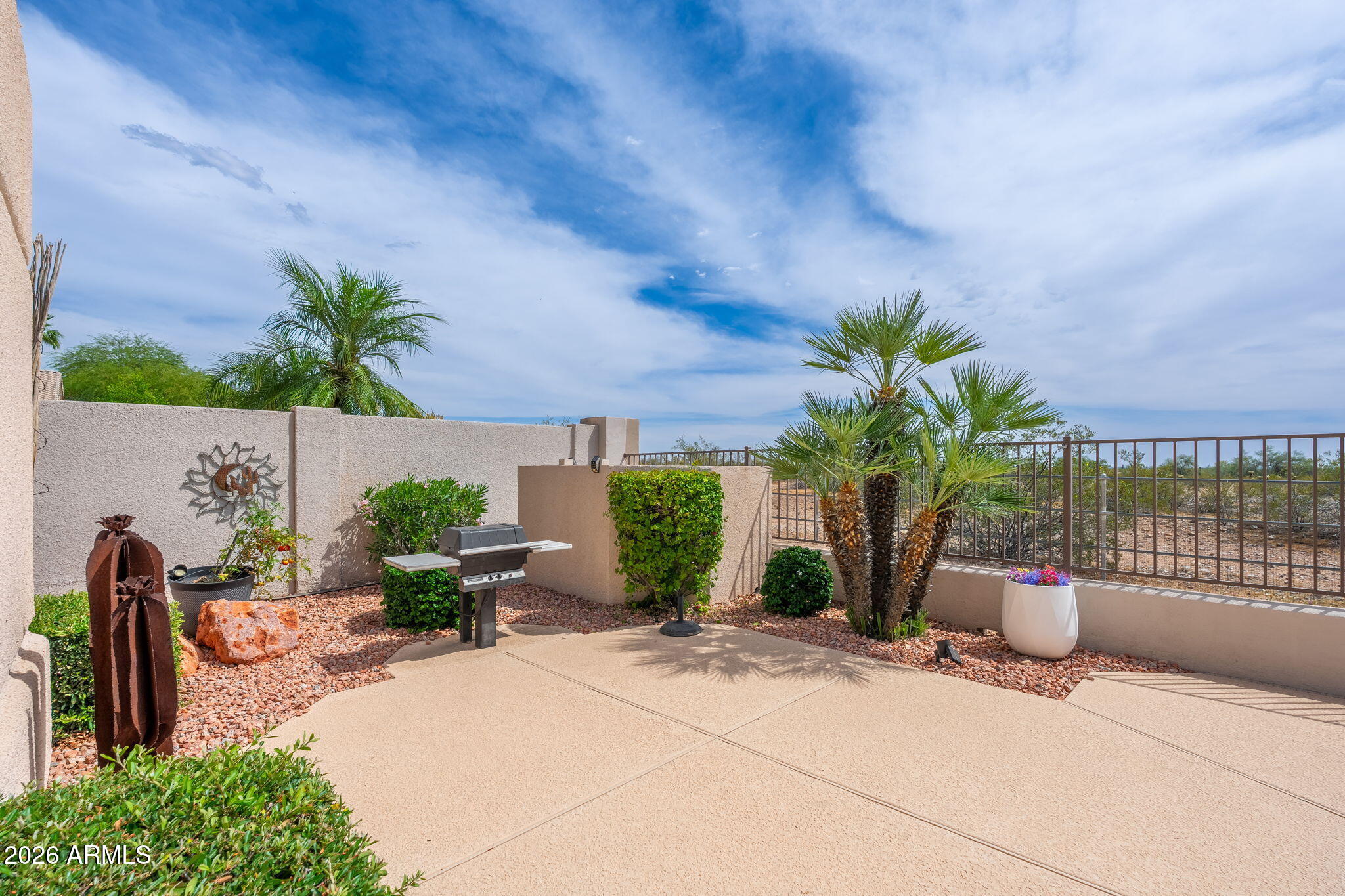 11609 E BELLA VISTA Drive