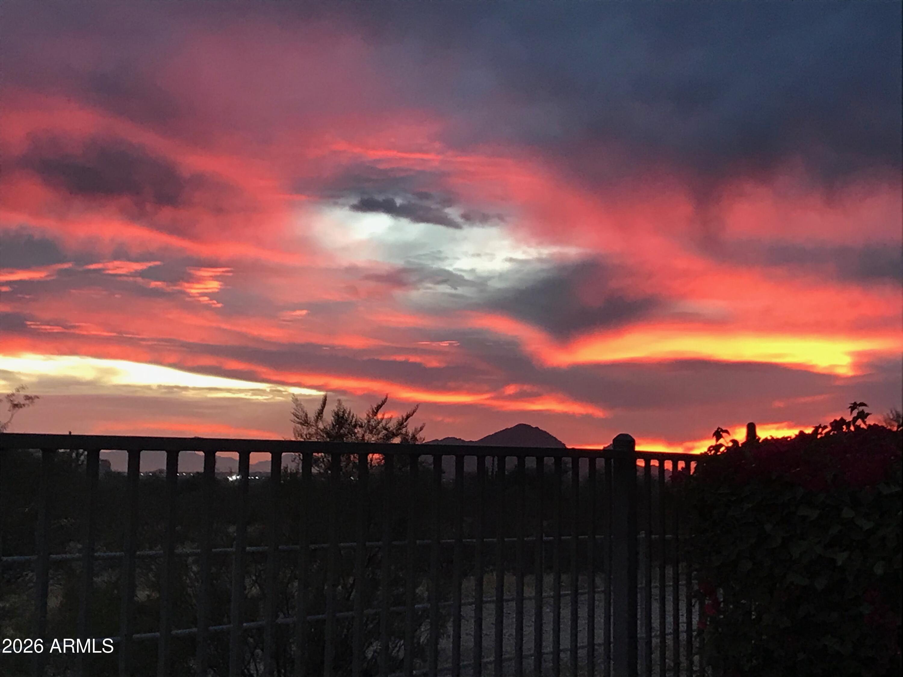 11609 E BELLA VISTA Drive