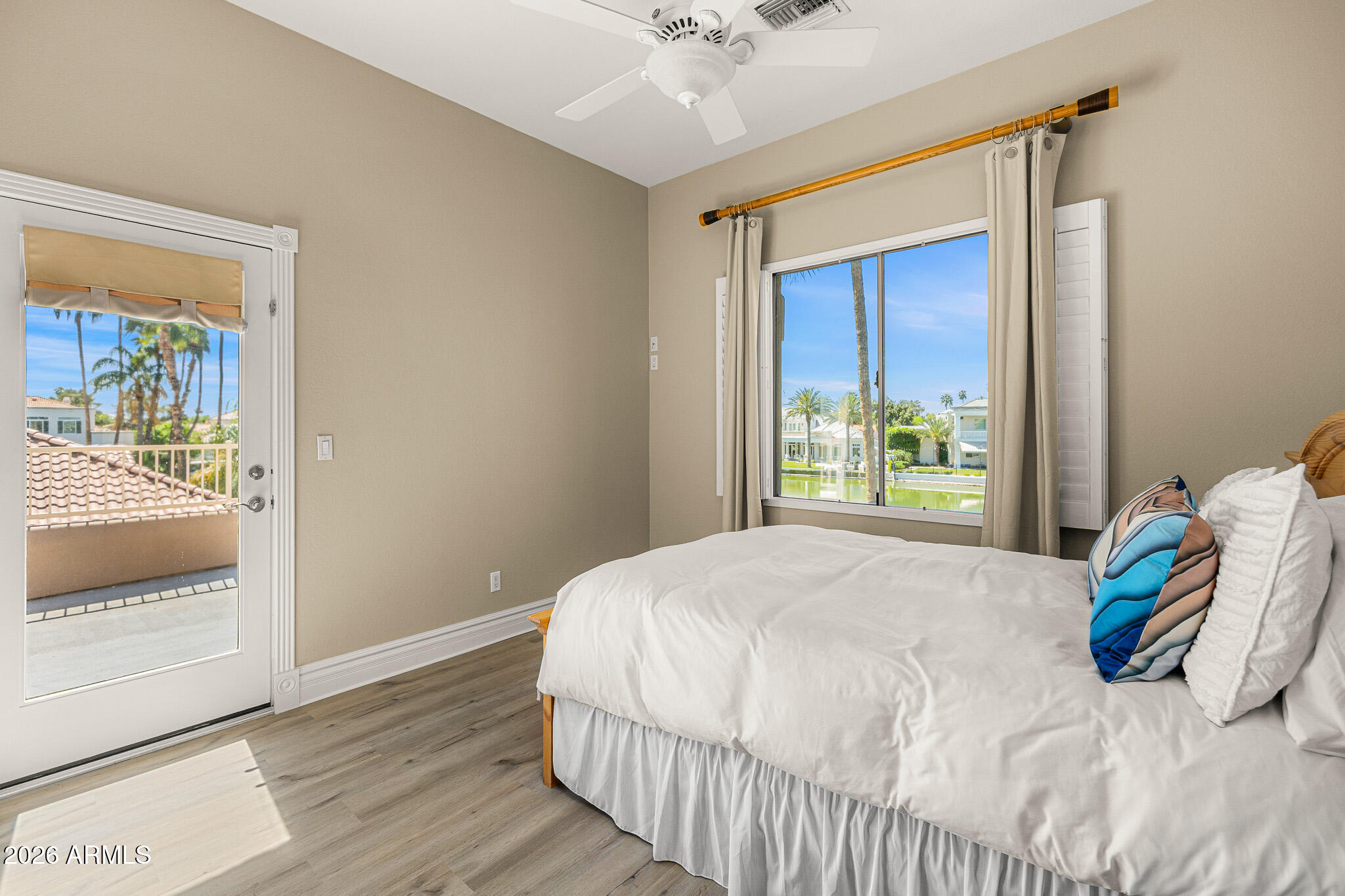 1402 E CORAL COVE Drive