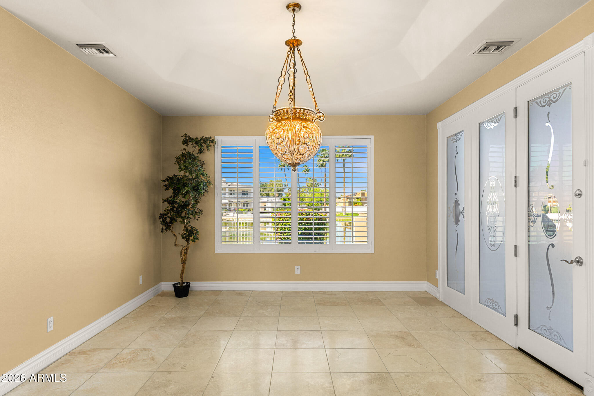 1402 E CORAL COVE Drive