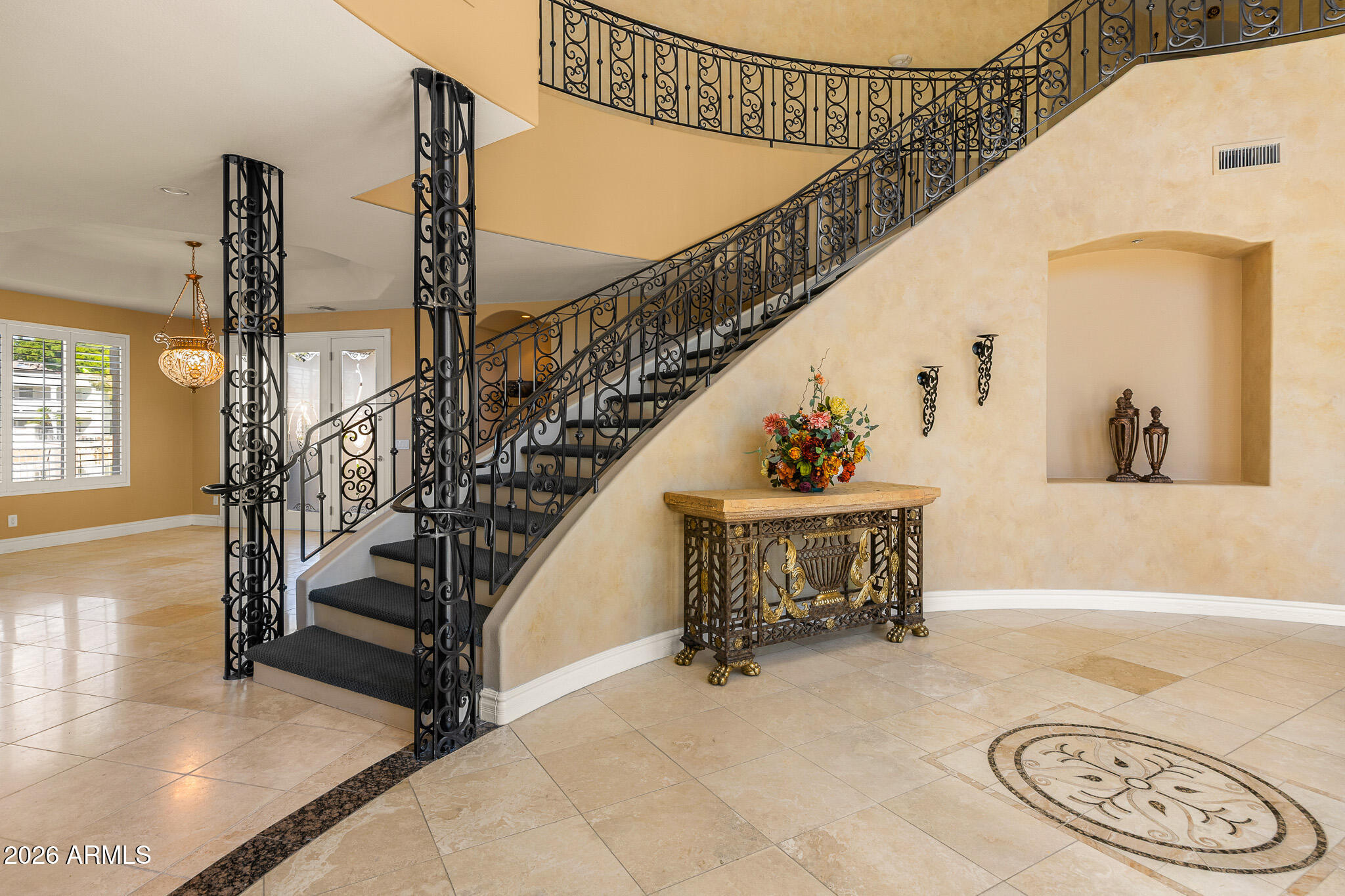 1402 E CORAL COVE Drive