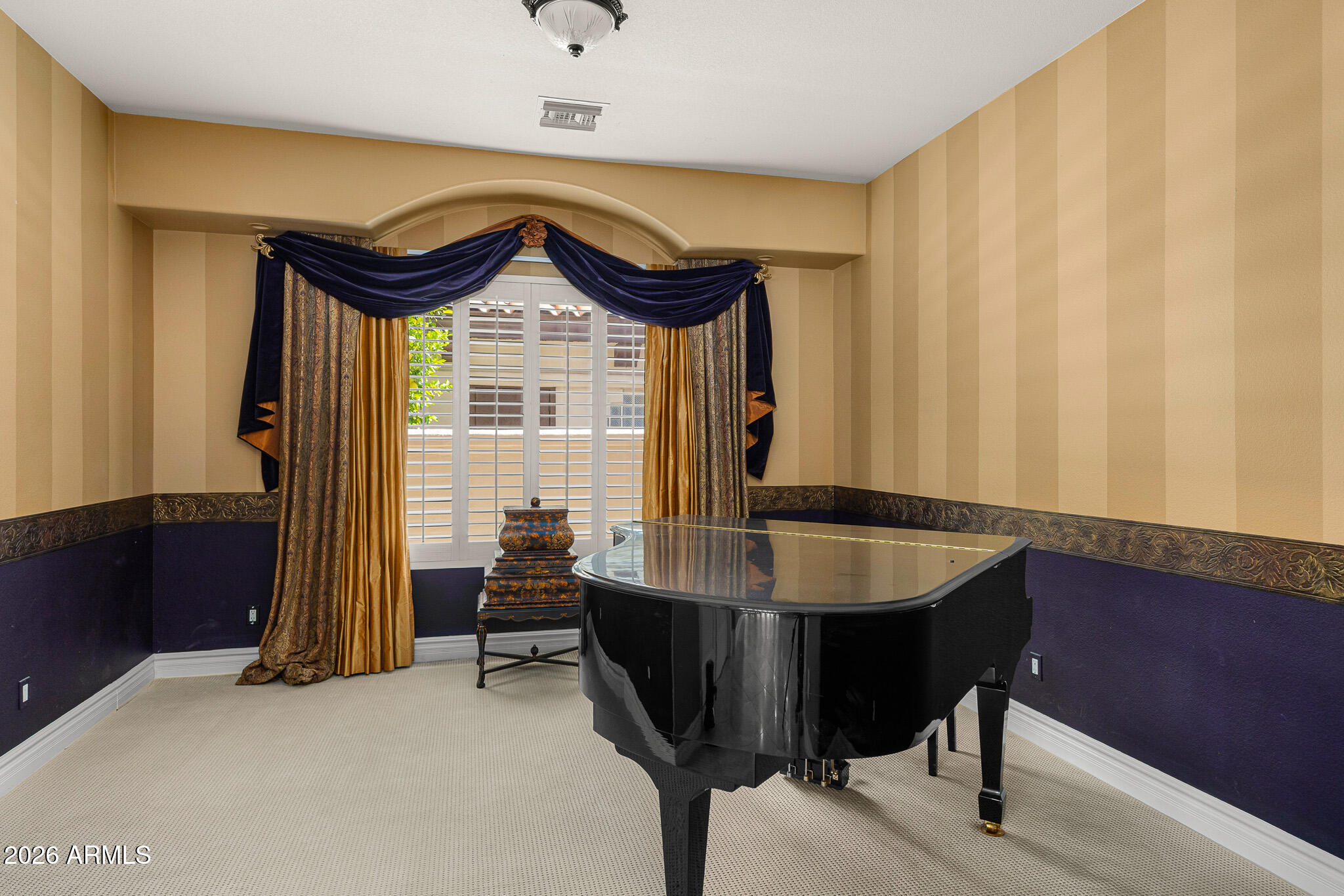 1402 E CORAL COVE Drive