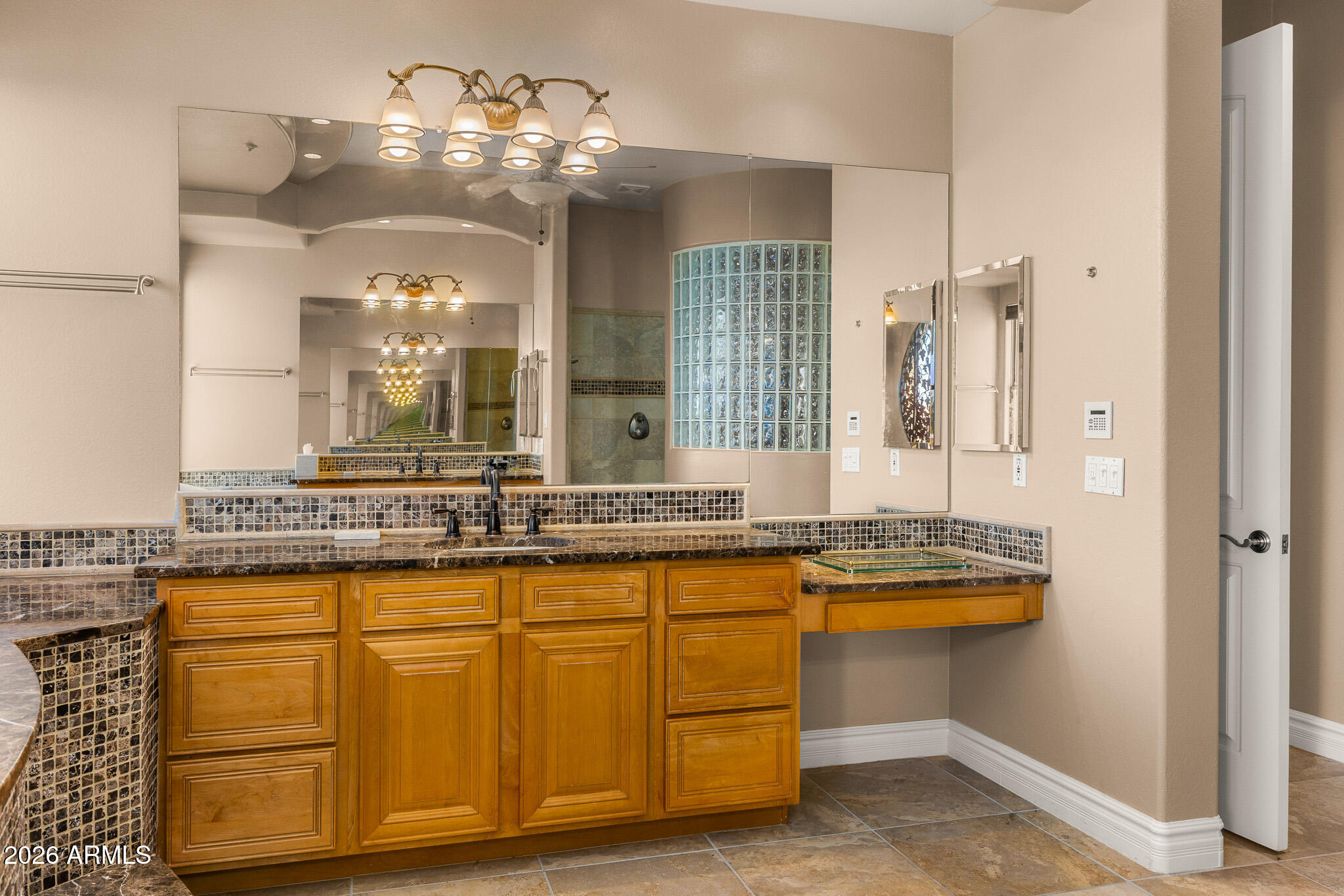 1402 E CORAL COVE Drive