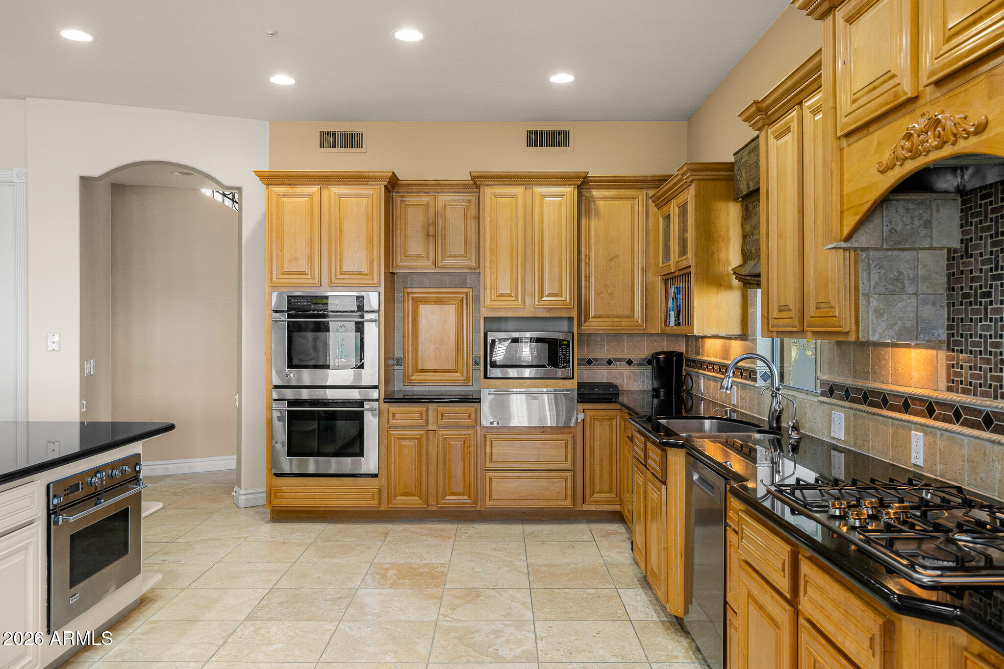 1402 E CORAL COVE Drive