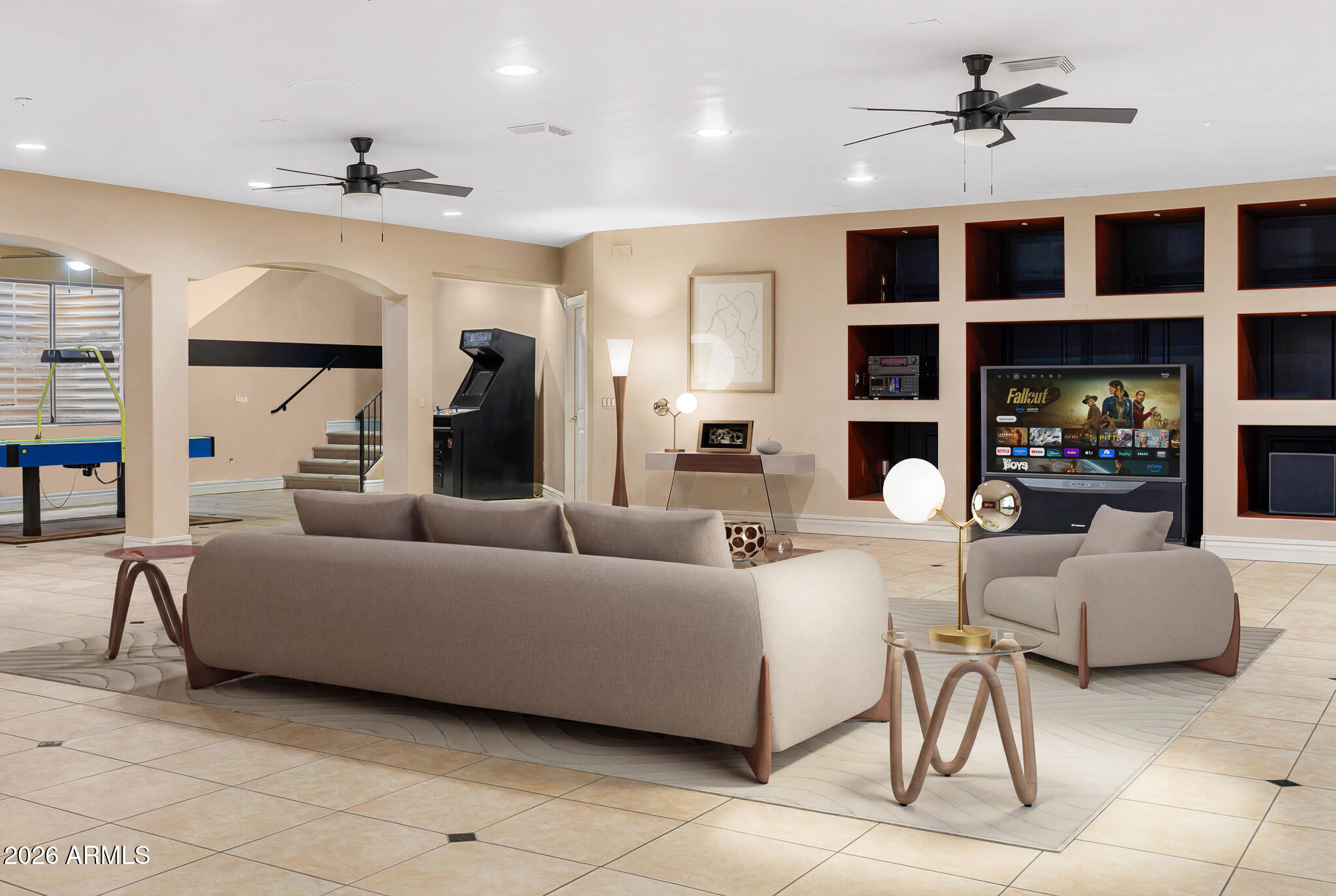 1402 E CORAL COVE Drive