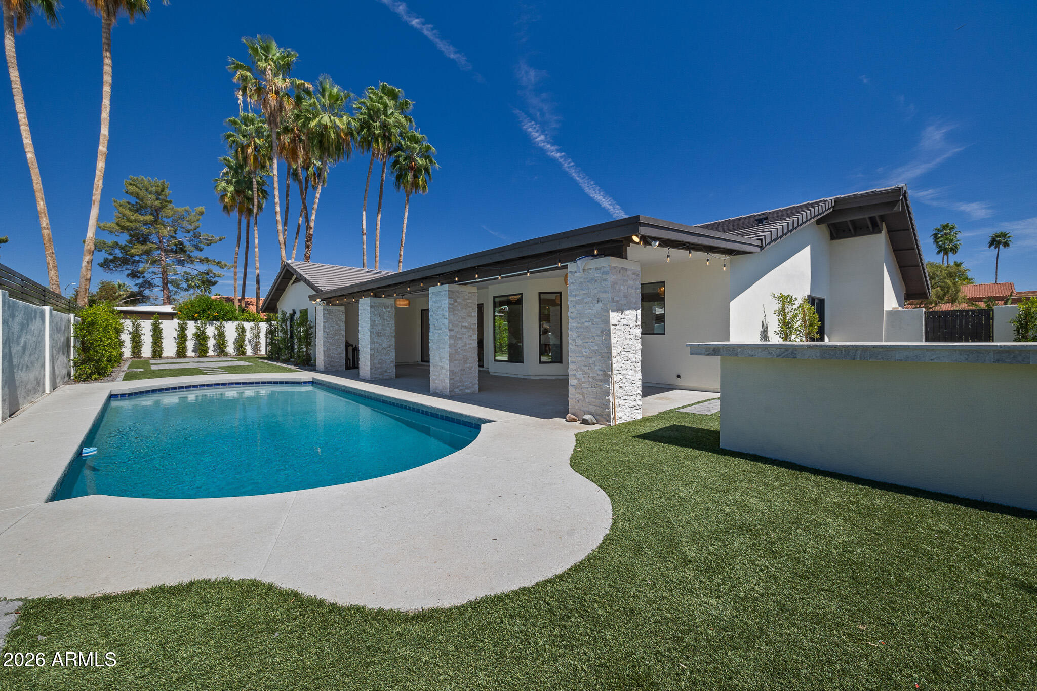 10012 N 76TH Place