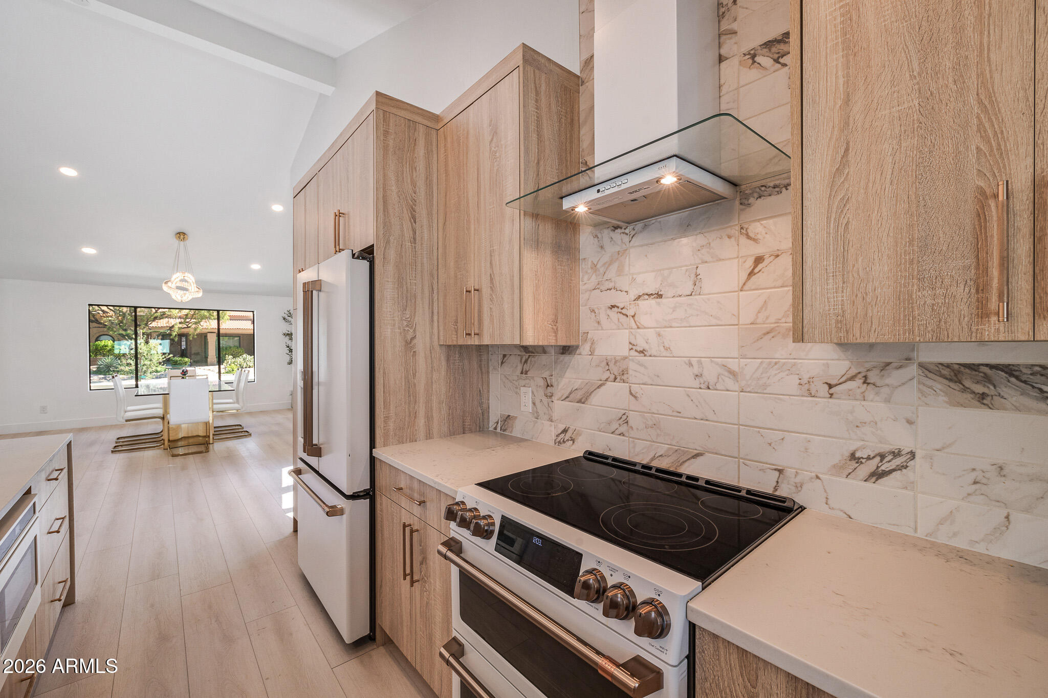 10012 N 76TH Place