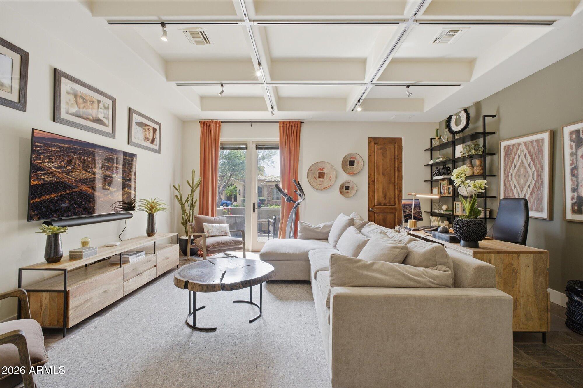 12734 E APPALOOSA Place