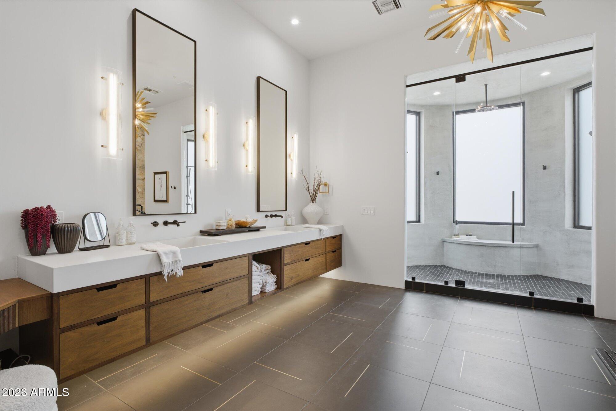 12734 E APPALOOSA Place