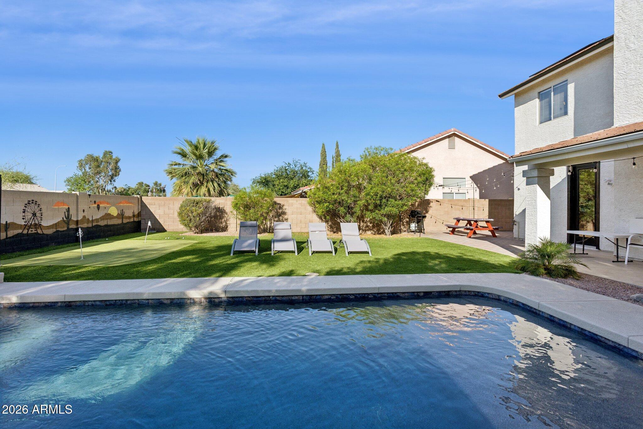 1591 E Carla Vista Drive