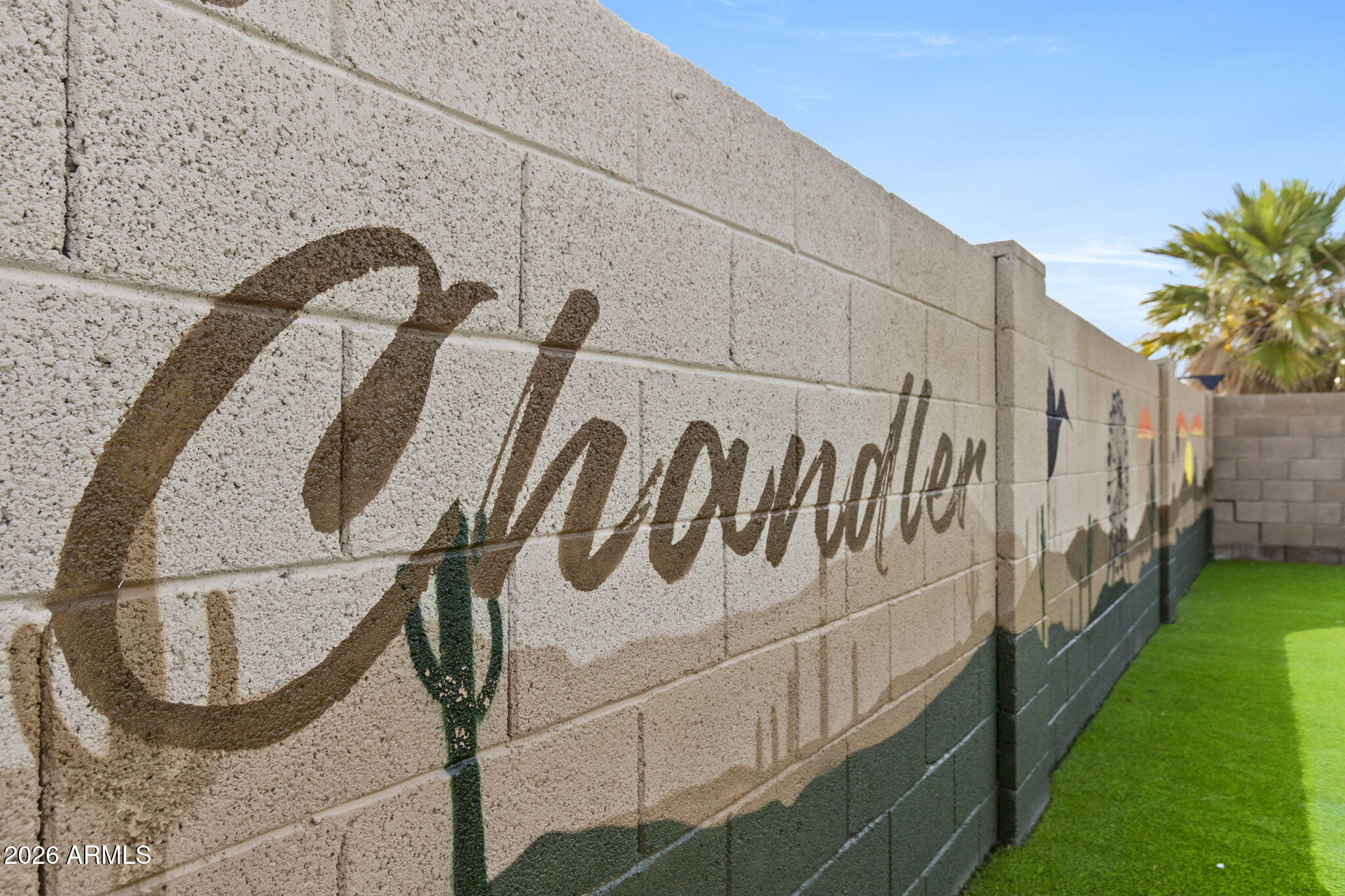 1591 E Carla Vista Drive