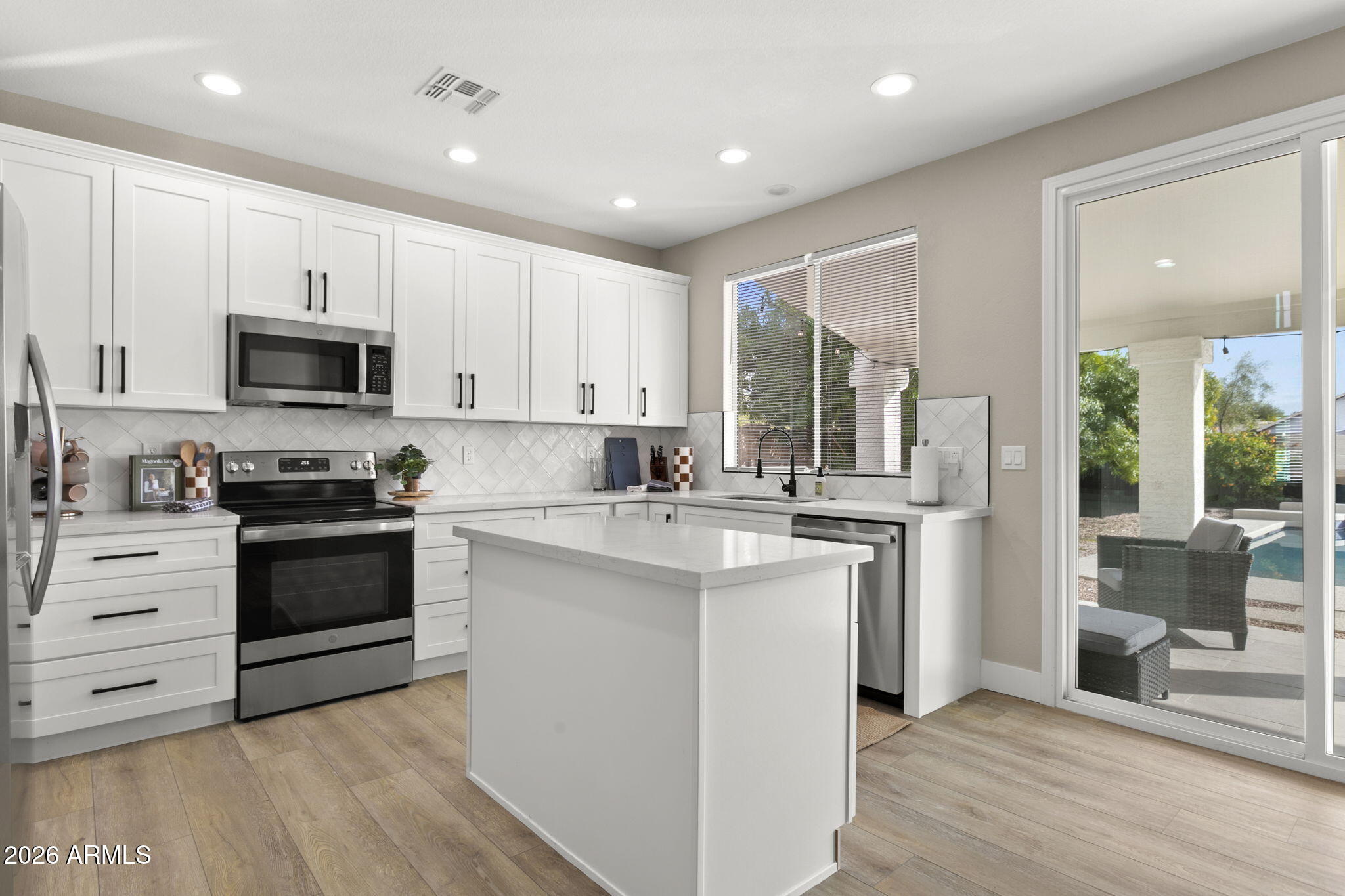 1591 E Carla Vista Drive