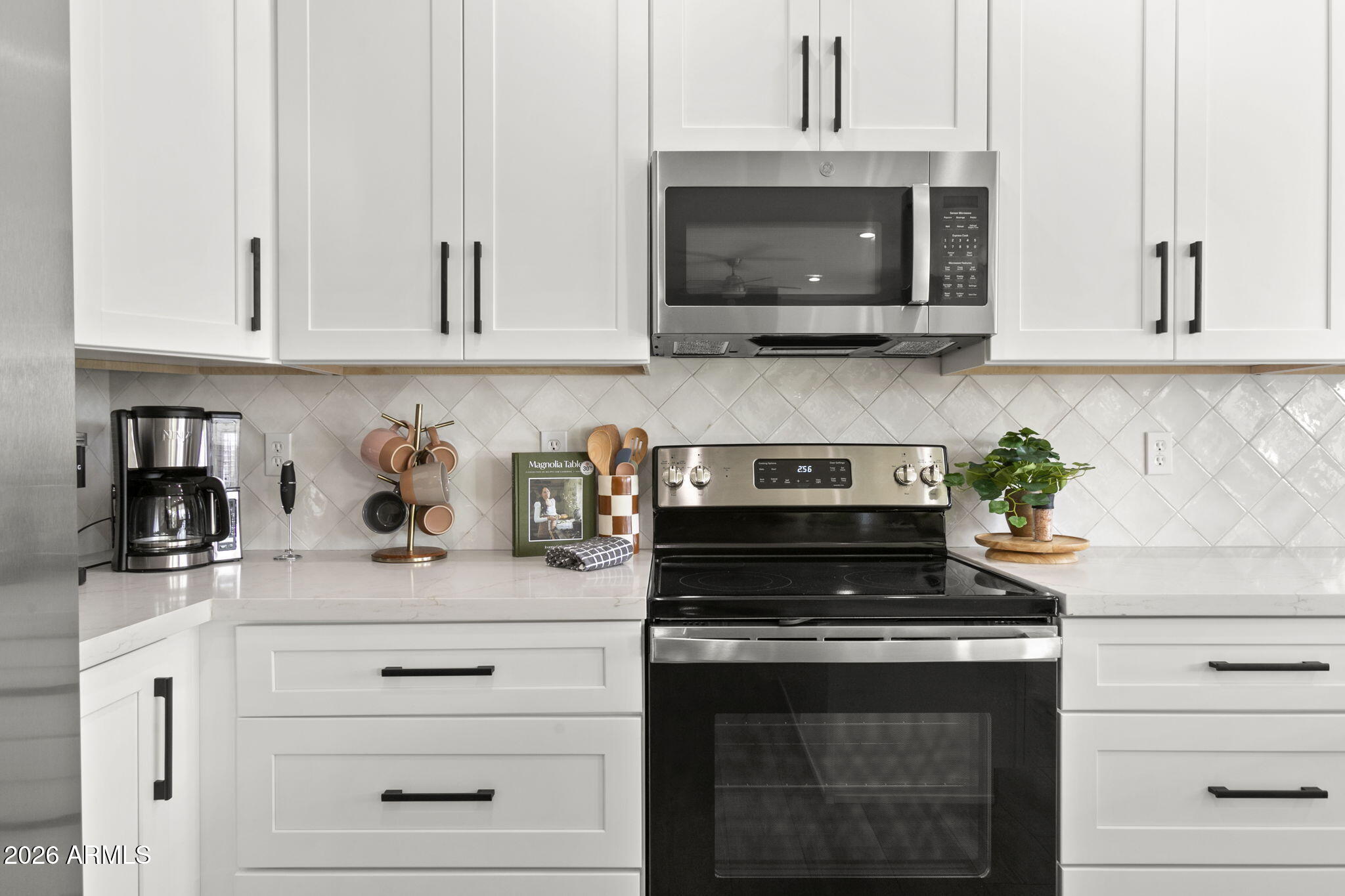 1591 E Carla Vista Drive