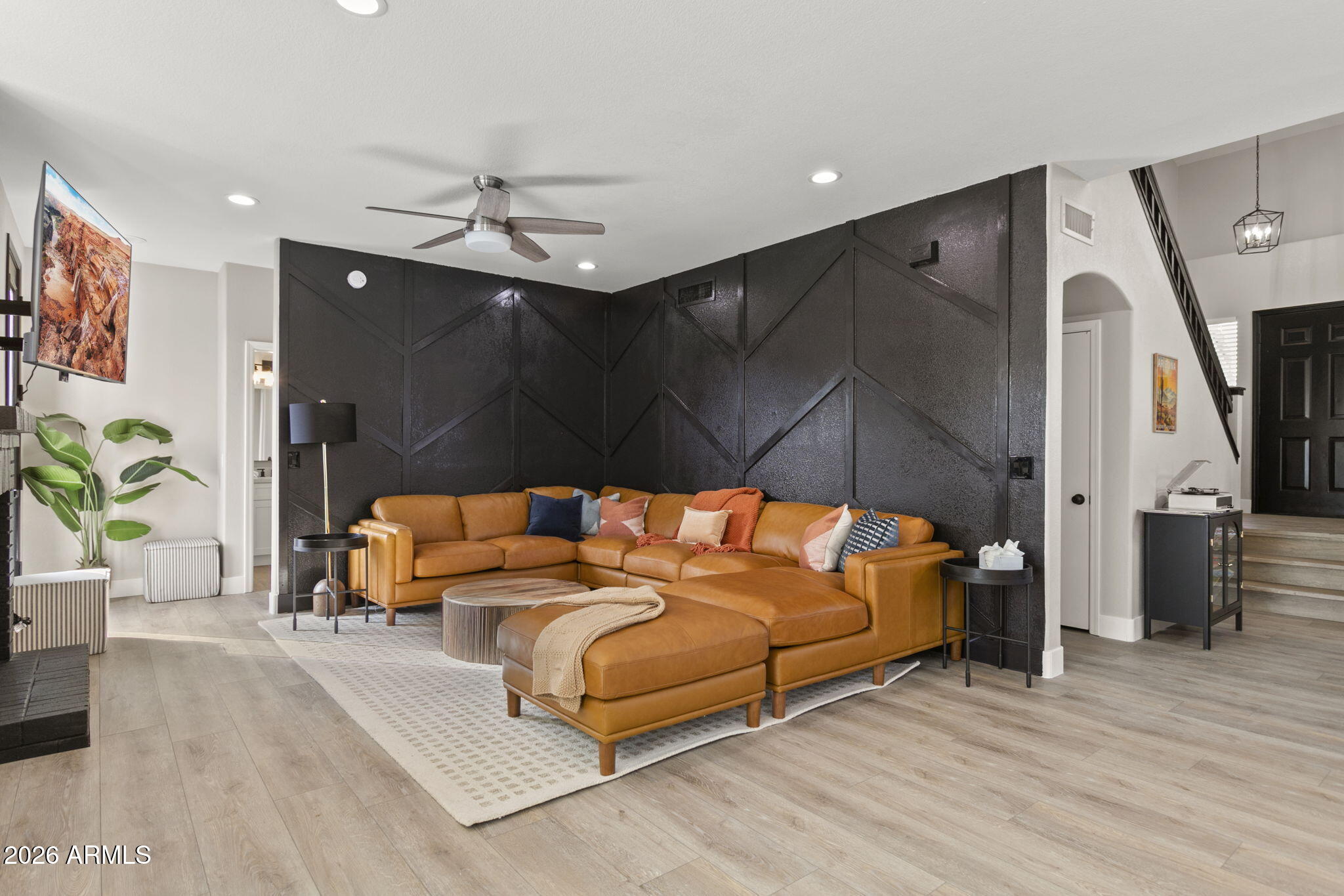 1591 E Carla Vista Drive