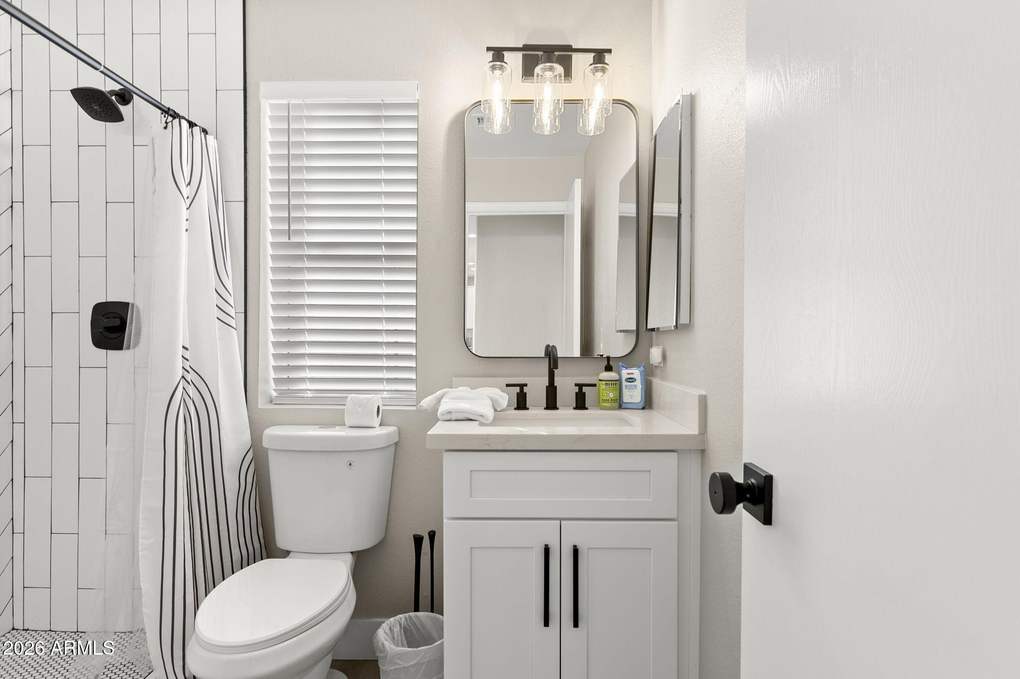 1591 E Carla Vista Drive