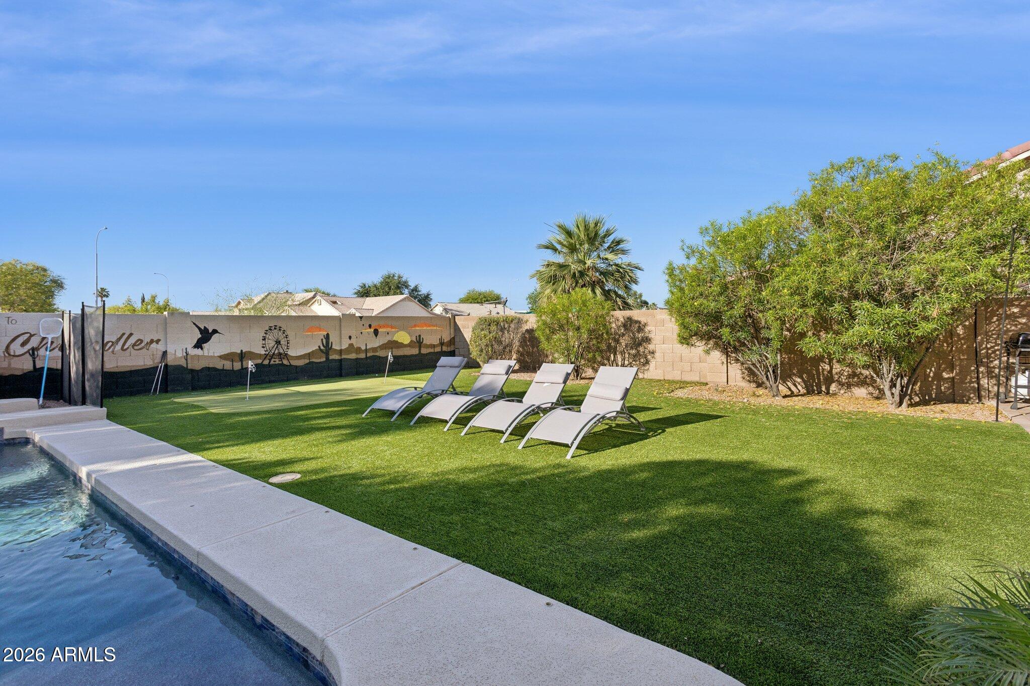 1591 E Carla Vista Drive