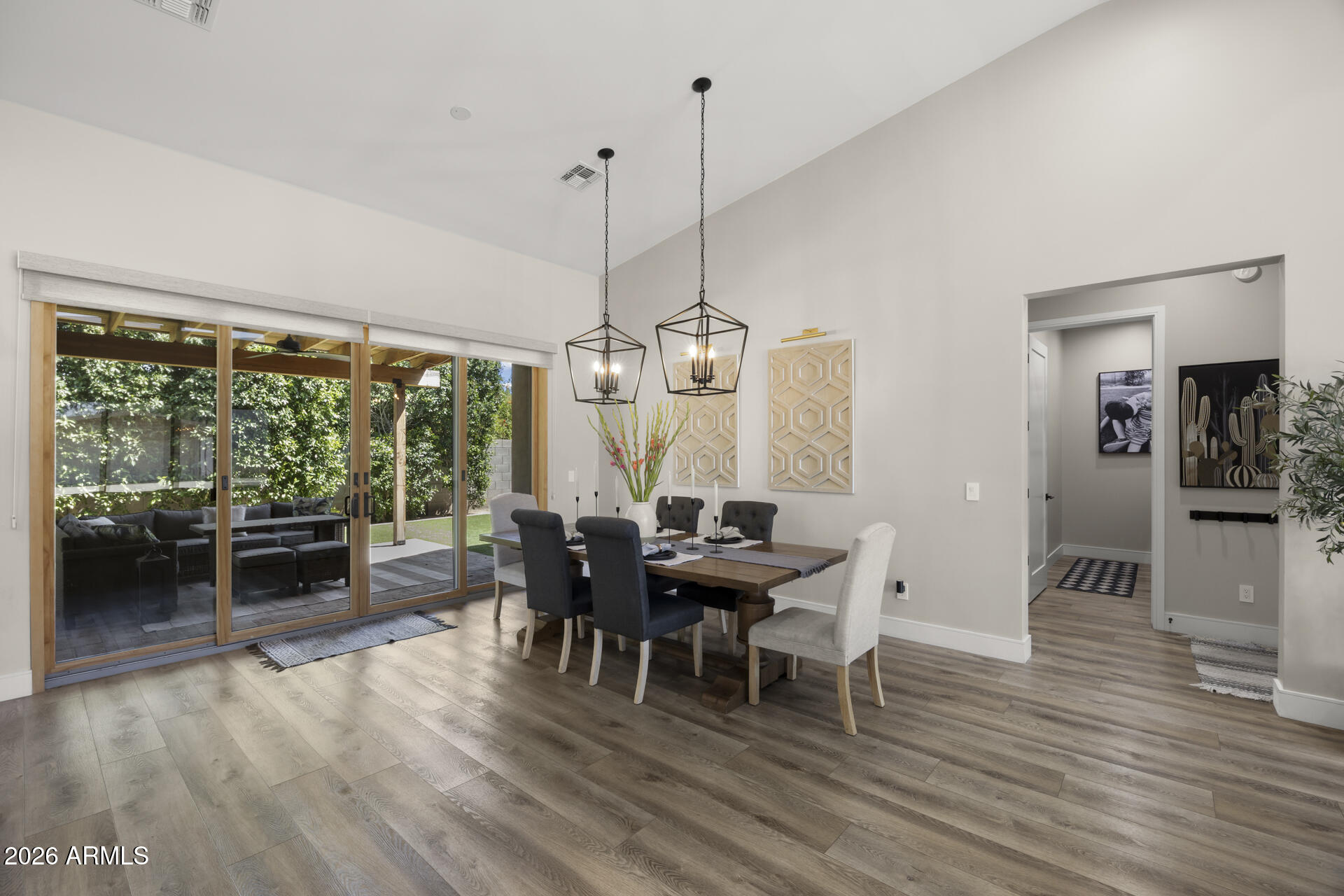 3927 N 13TH Place